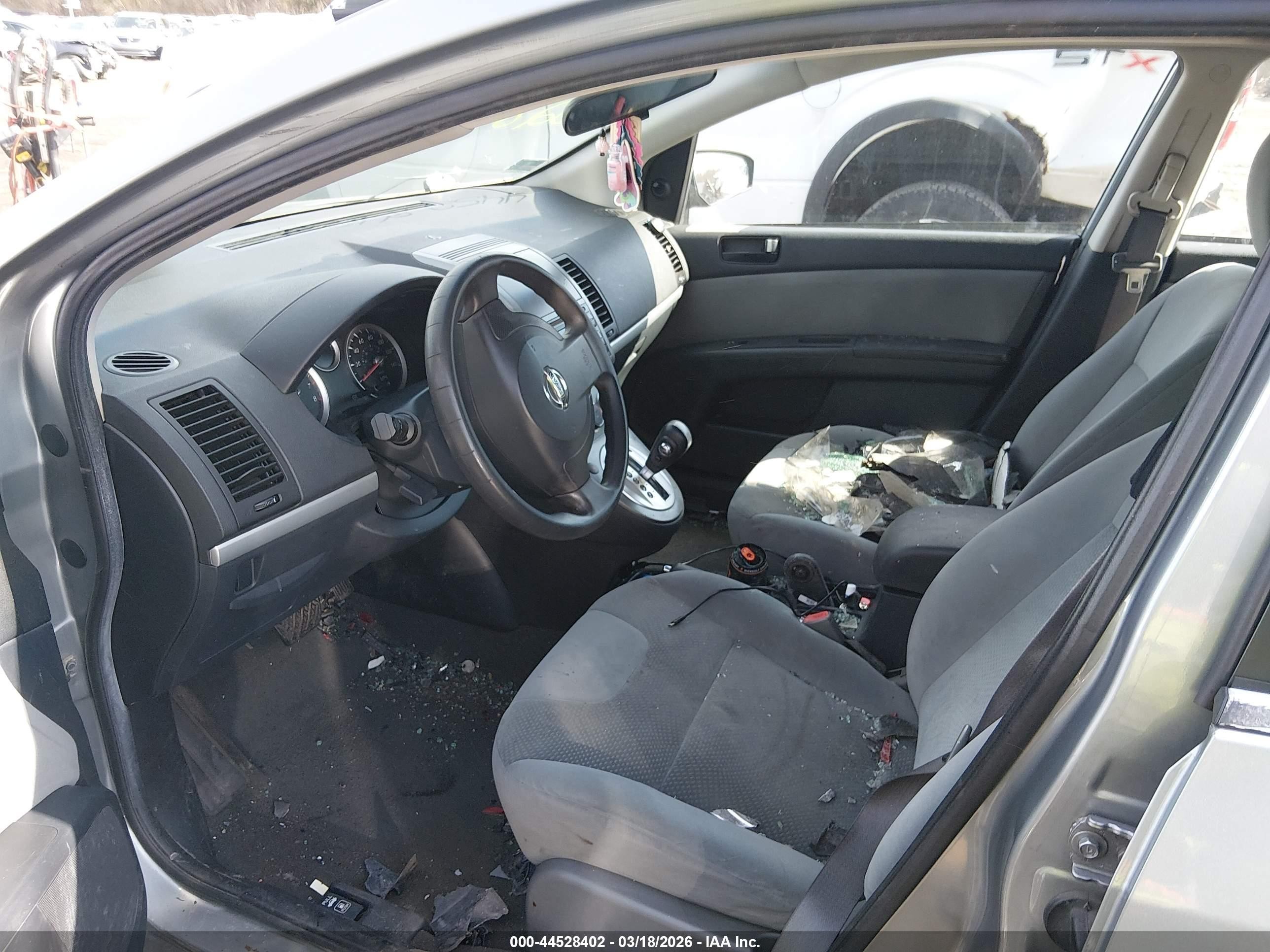 2010 Nissan Sentra 2.0 Gray vin: 3N1AB6AP5AL617320