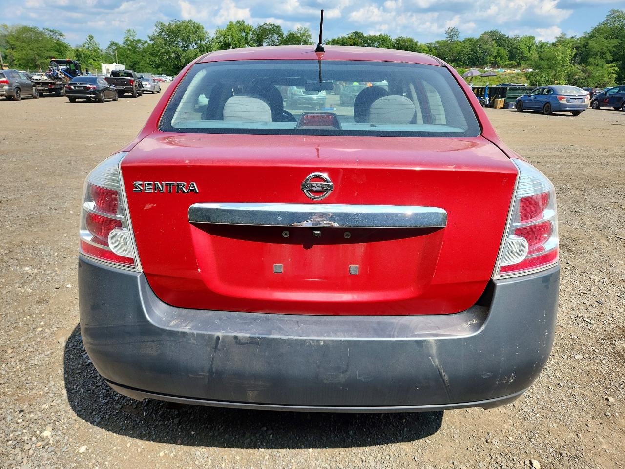 2010 Nissan Sentra 2.0 Red vin: 3N1AB6AP5AL634442