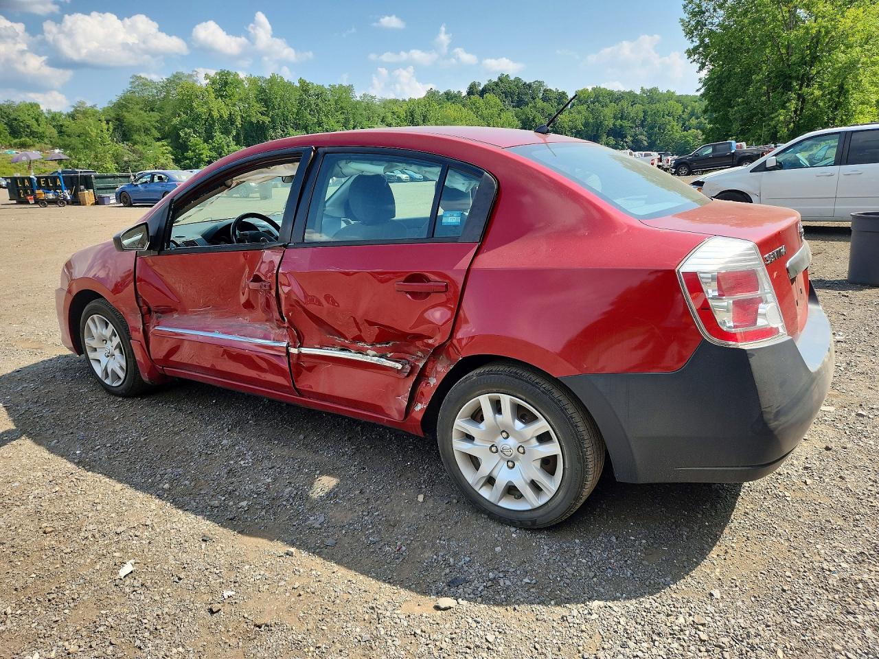 2010 Nissan Sentra 2.0 Red vin: 3N1AB6AP5AL634442