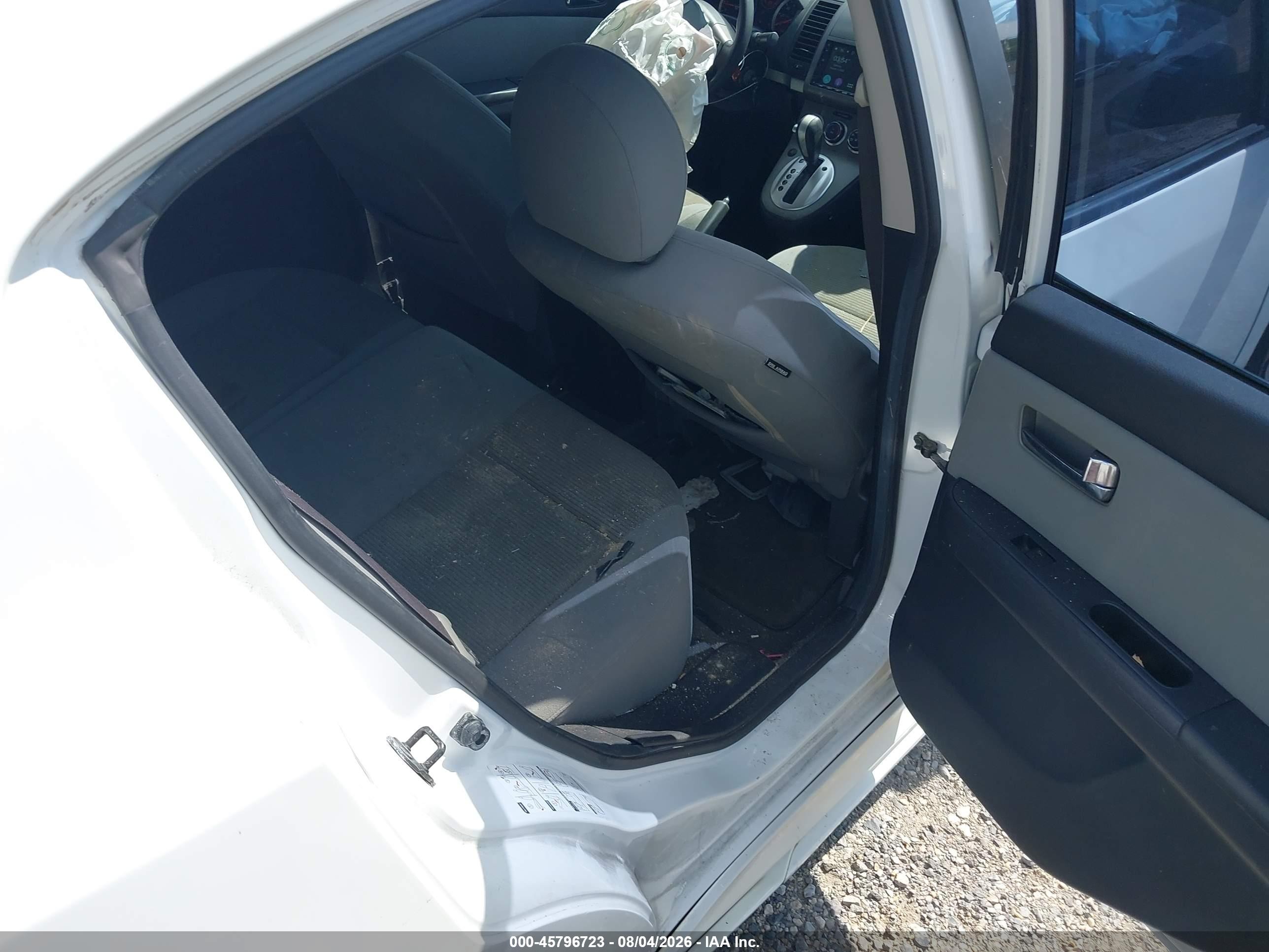 2010 Nissan Sentra 2.0sr Белый vin: 3N1AB6AP5AL644145