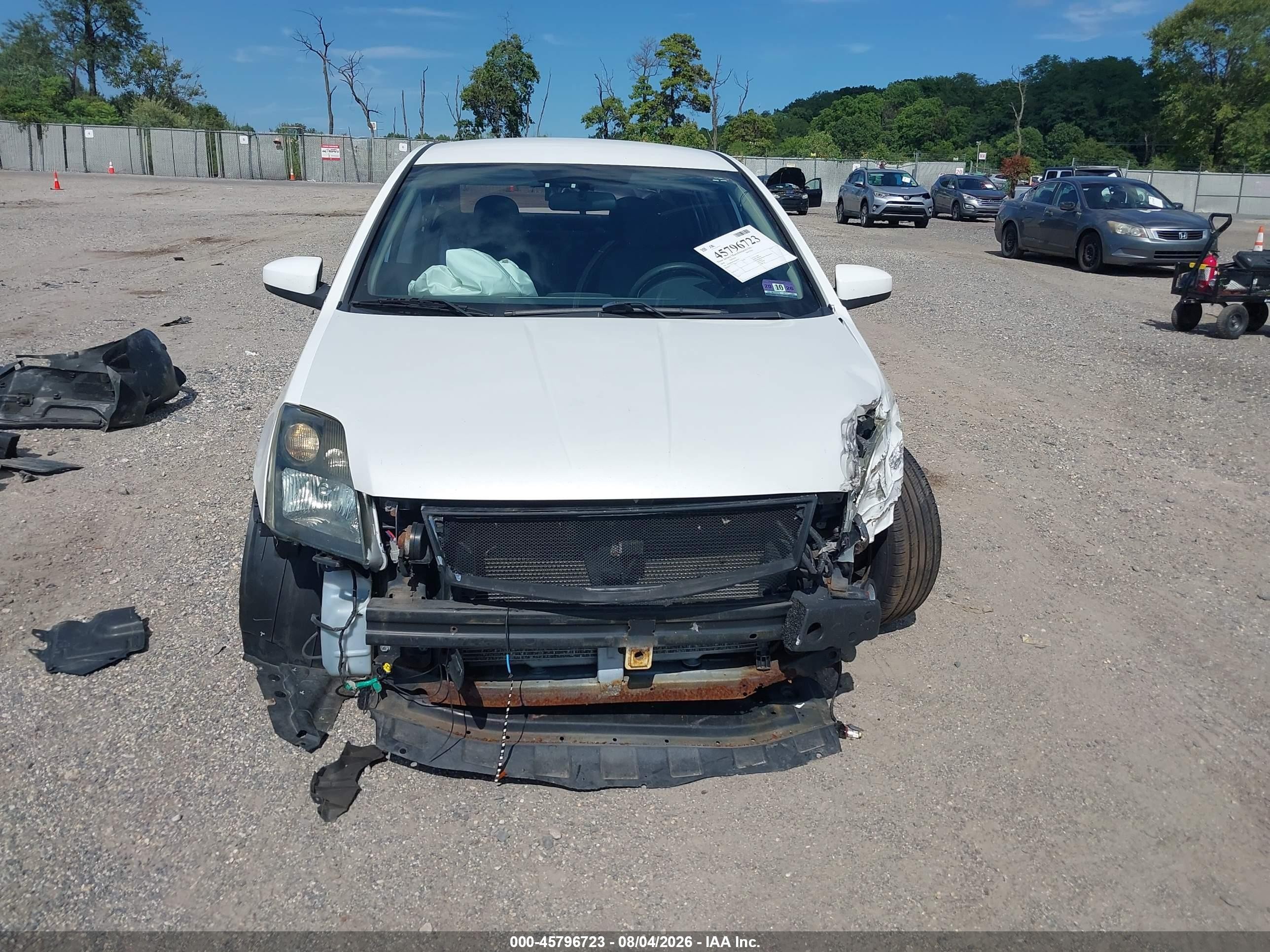 2010 Nissan Sentra 2.0sr Белый vin: 3N1AB6AP5AL644145