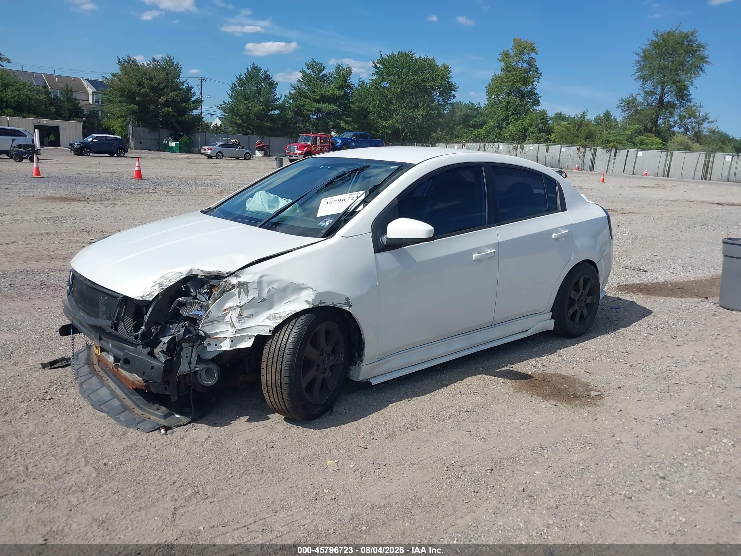 2010 Nissan Sentra 2.0sr Белый vin: 3N1AB6AP5AL644145