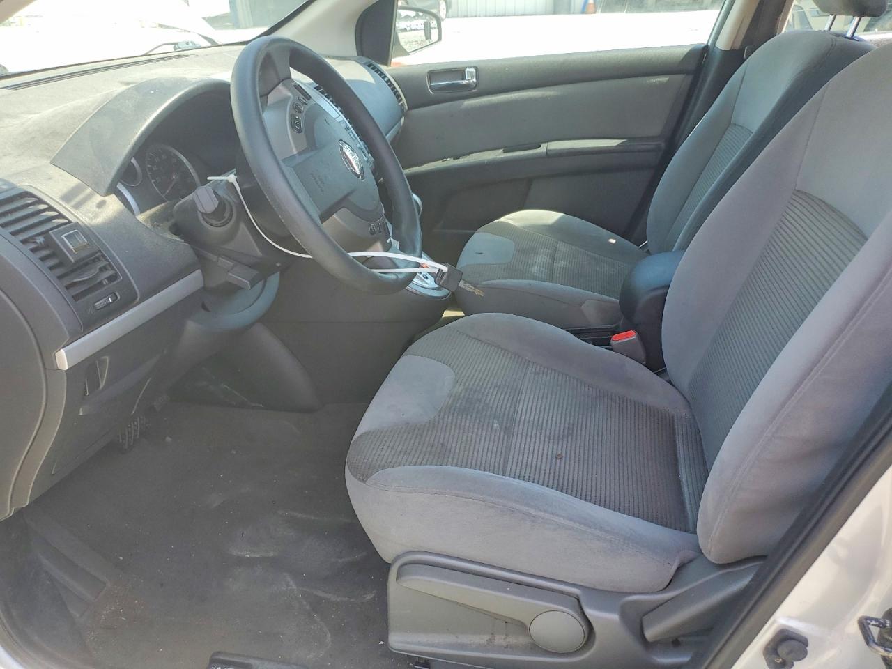 2010 Nissan Sentra 2.0 Silver vin: 3N1AB6AP5AL697525
