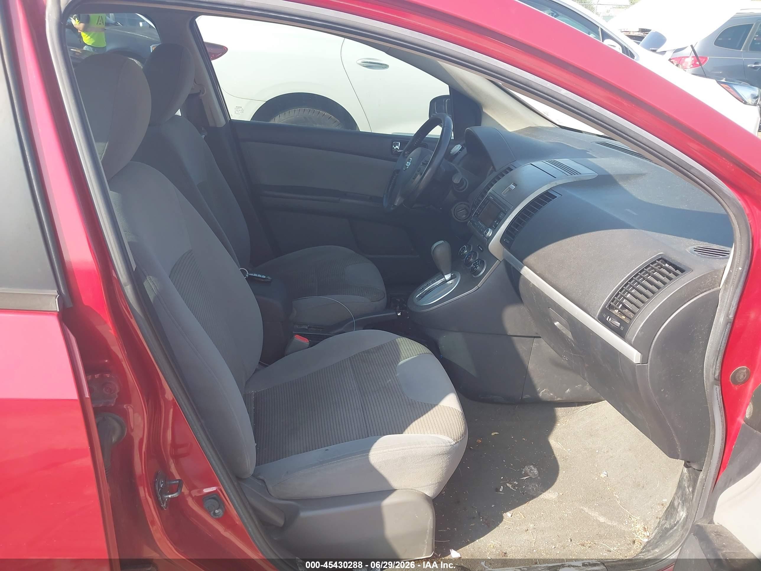 2011 Nissan Sentra 2.0s Red vin: 3N1AB6AP5BL622826