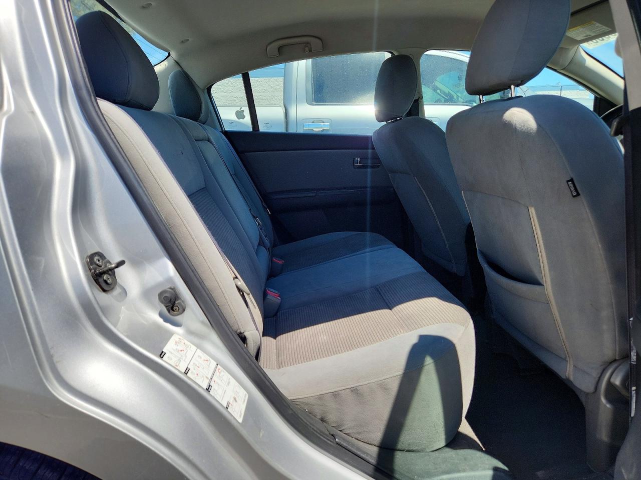 2011 Nissan Sentra 2.0 Silver vin: 3N1AB6AP5BL641361