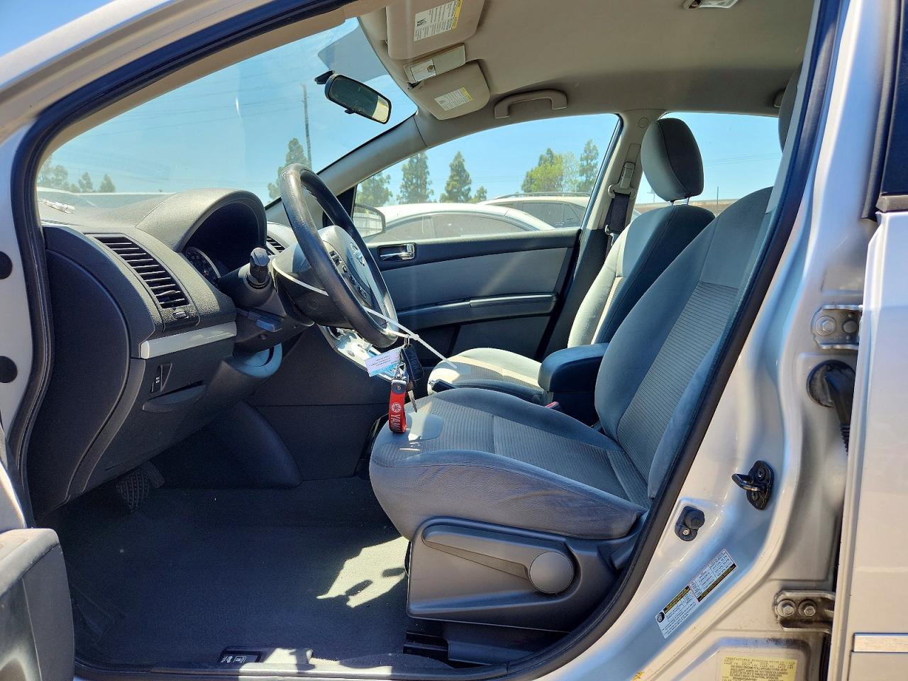 2011 Nissan Sentra 2.0 Silver vin: 3N1AB6AP5BL641361