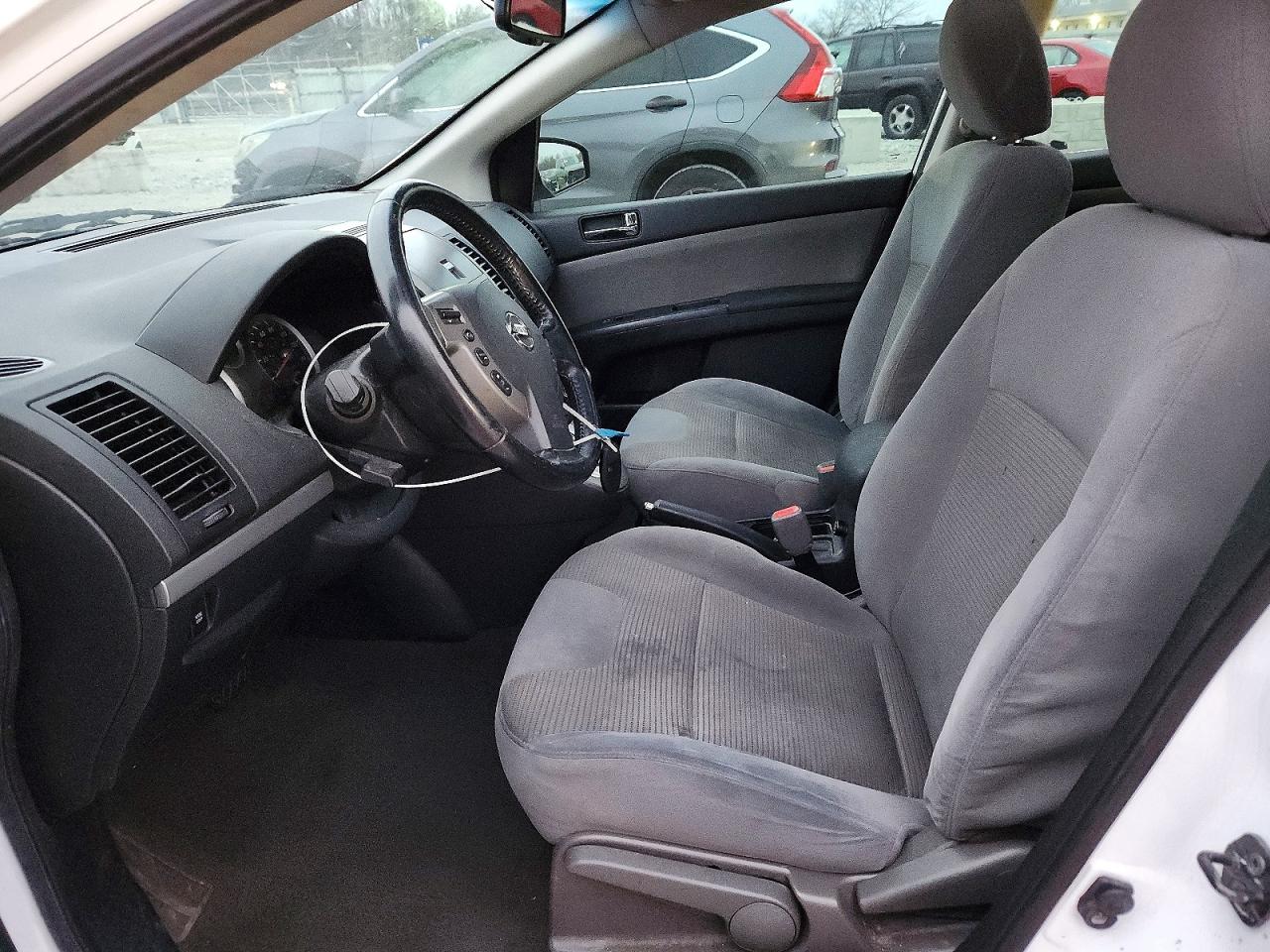 2011 Nissan Sentra 2.0 Белый vin: 3N1AB6AP5BL656782