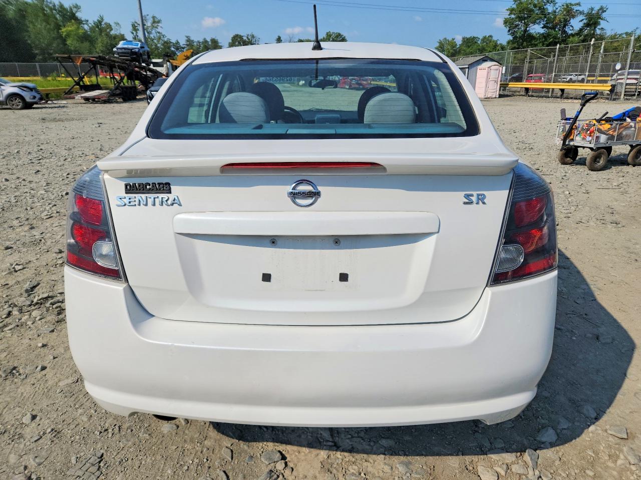 2011 Nissan Sentra 2.0 White vin: 3N1AB6AP5BL664235