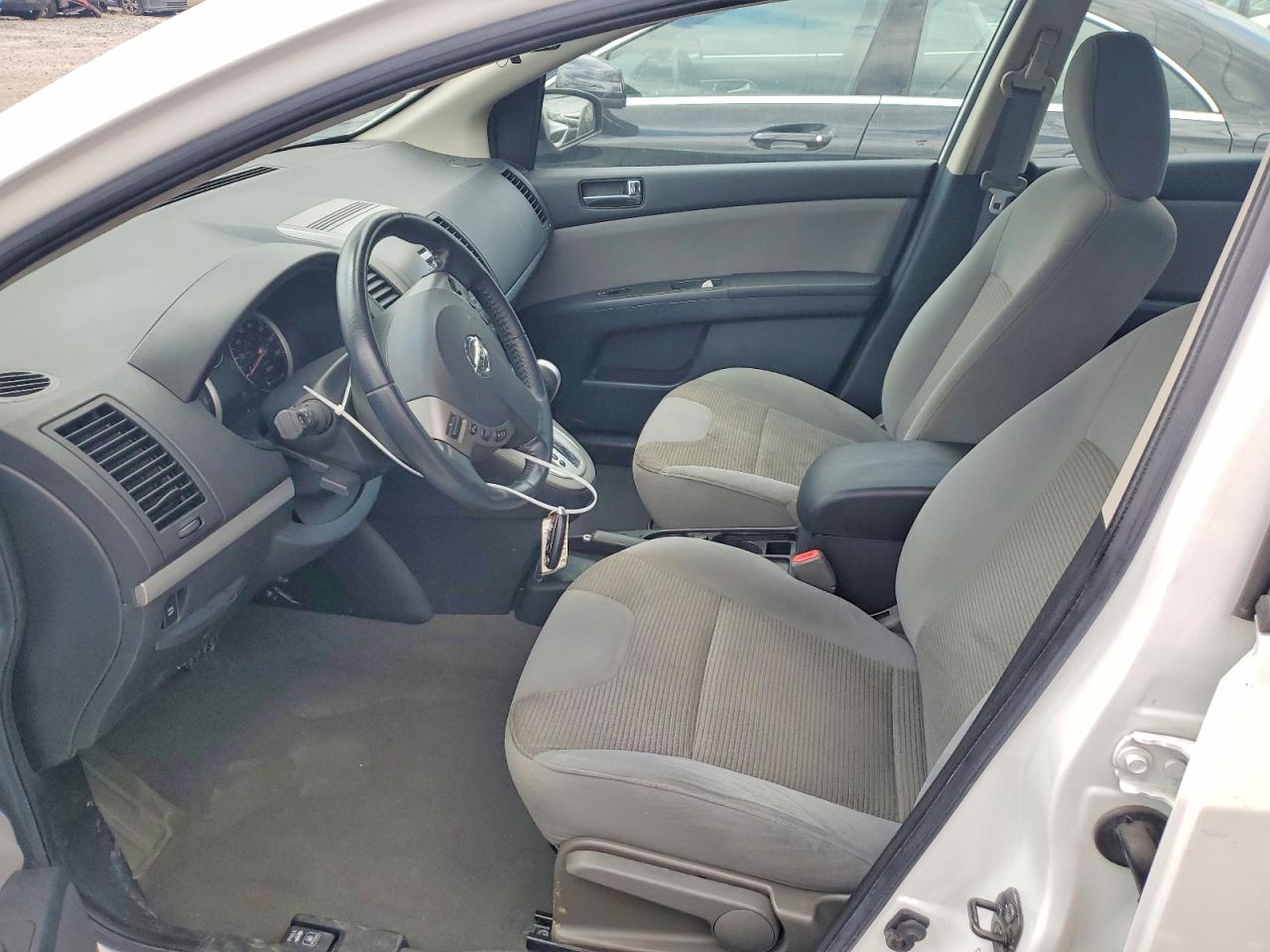 2011 Nissan Sentra 2.0 White vin: 3N1AB6AP5BL664235