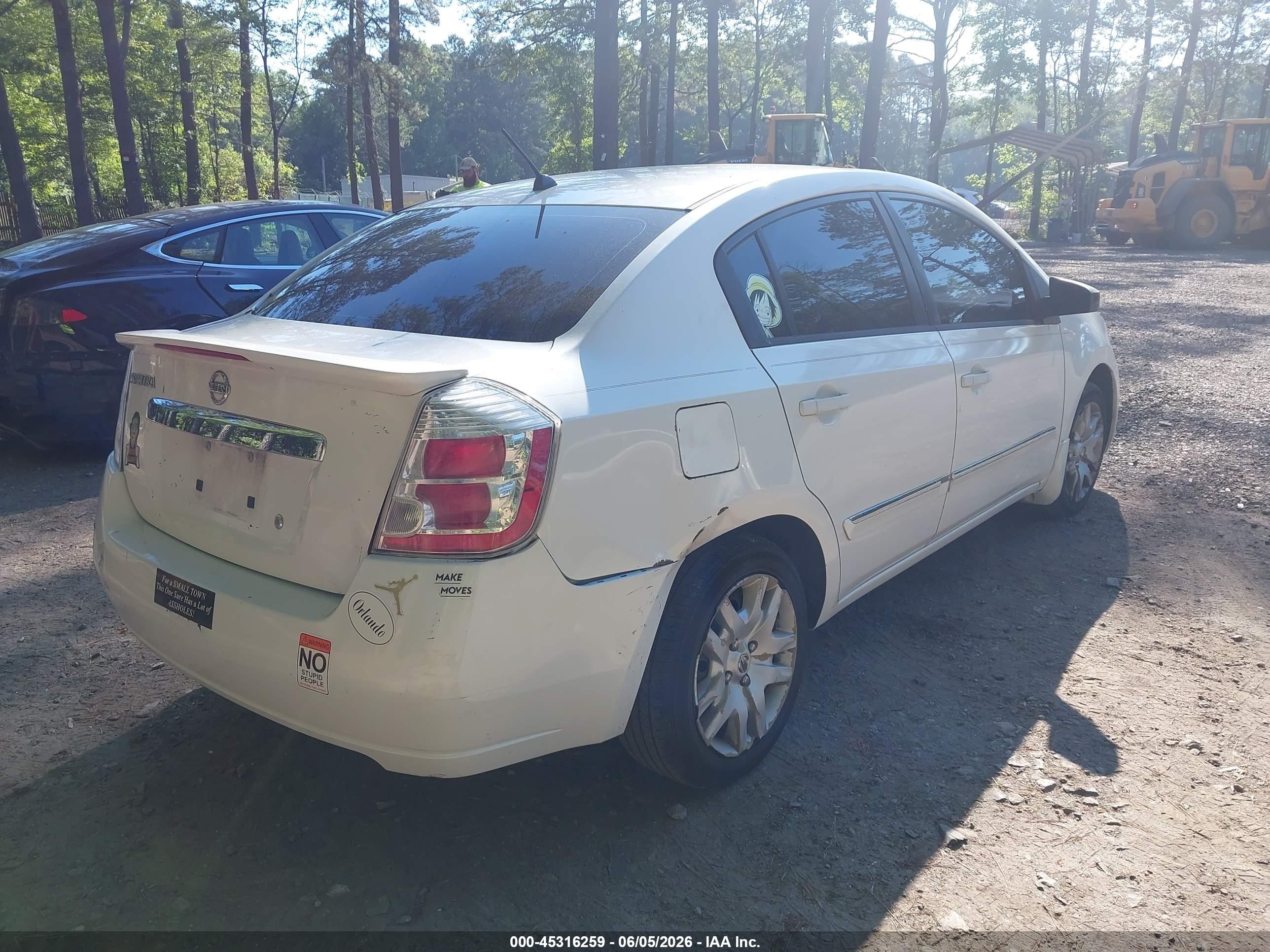 2011 Nissan Sentra 2.0s White vin: 3N1AB6AP5BL668589