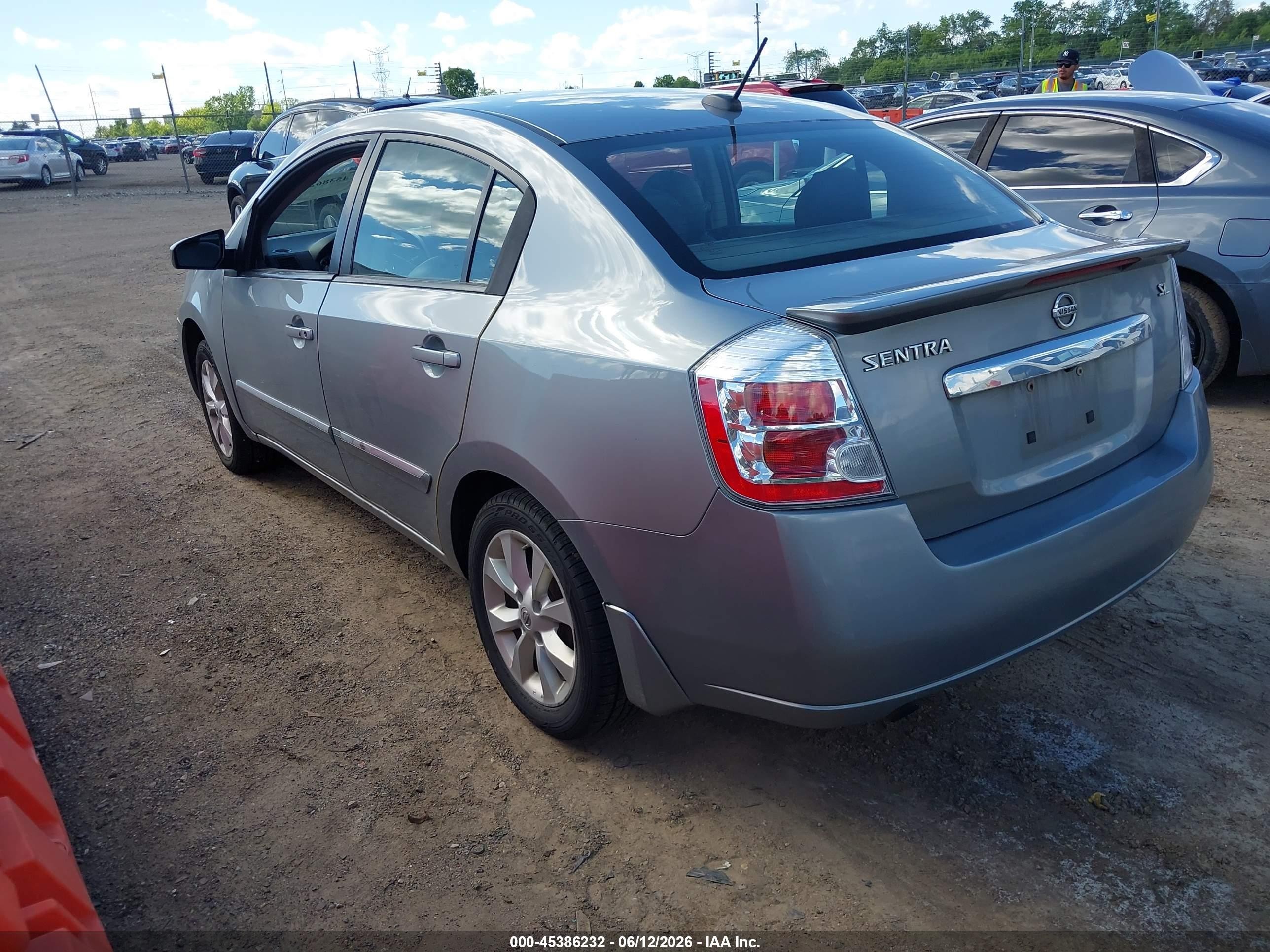 2012 Nissan Sentra 2.0 Sl Серый vin: 3N1AB6AP5CL609253