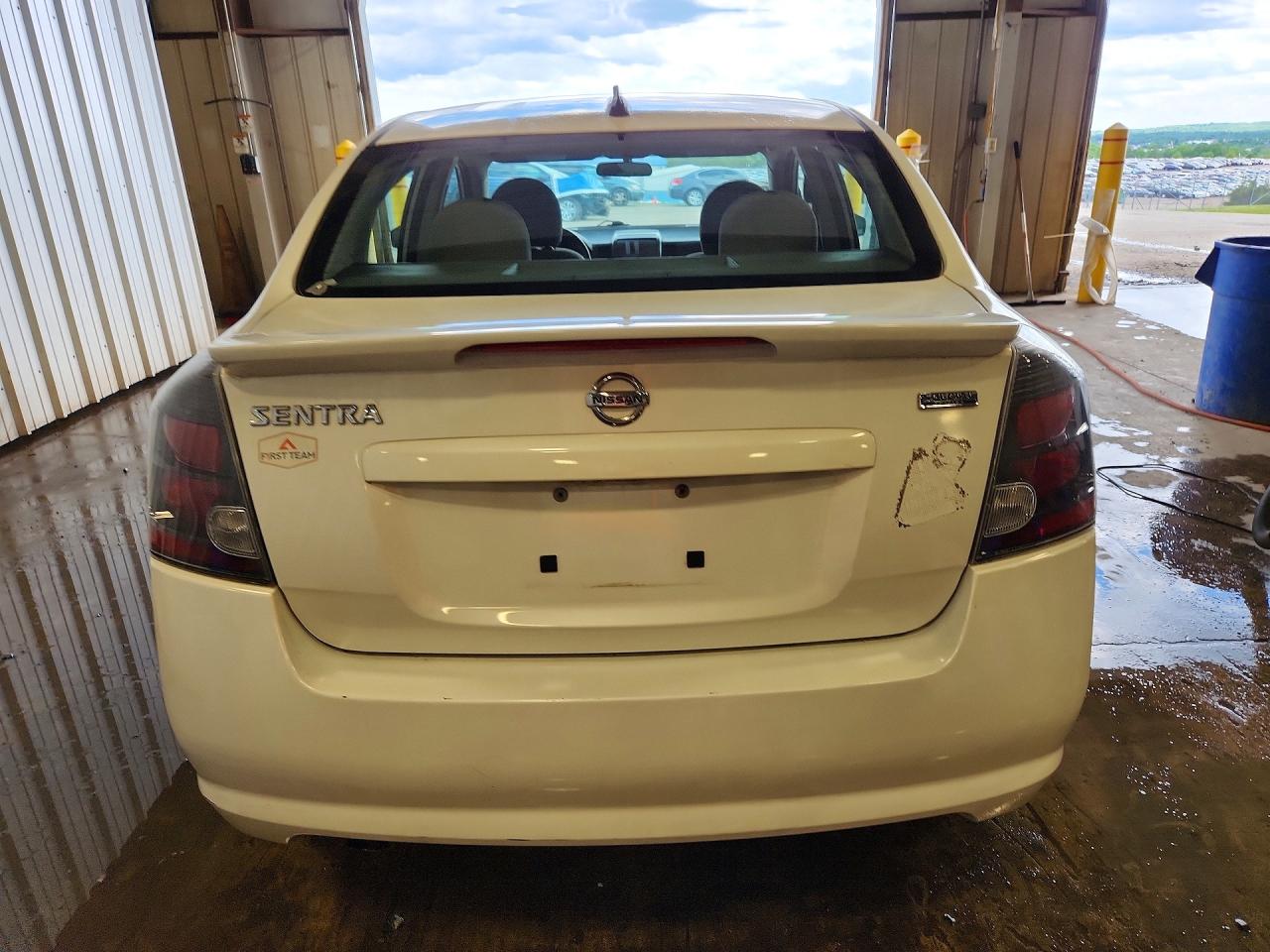 2012 Nissan Sentra 2.0 White vin: 3N1AB6AP5CL780990