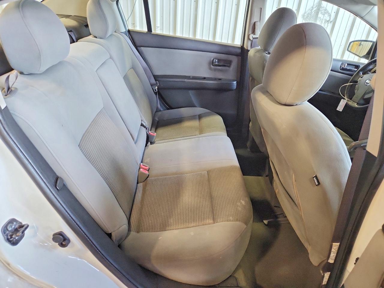 2012 Nissan Sentra 2.0 White vin: 3N1AB6AP5CL780990
