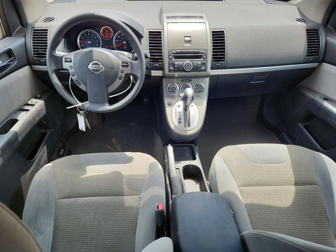 2010 Nissan Sentra 2.0 Red vin: 3N1AB6AP6AL604821