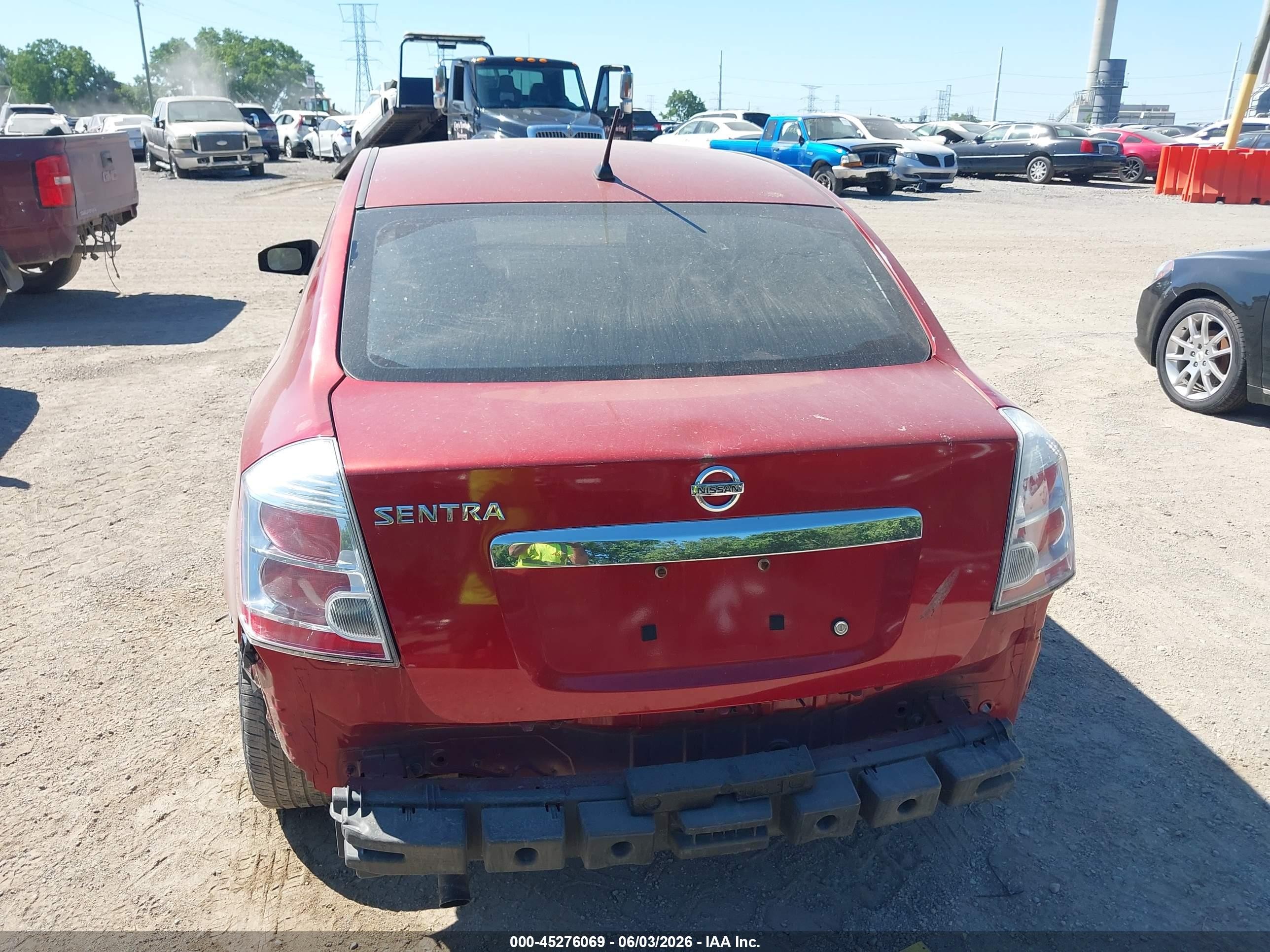 2010 Nissan Sentra 2.0s Red vin: 3N1AB6AP6AL671080