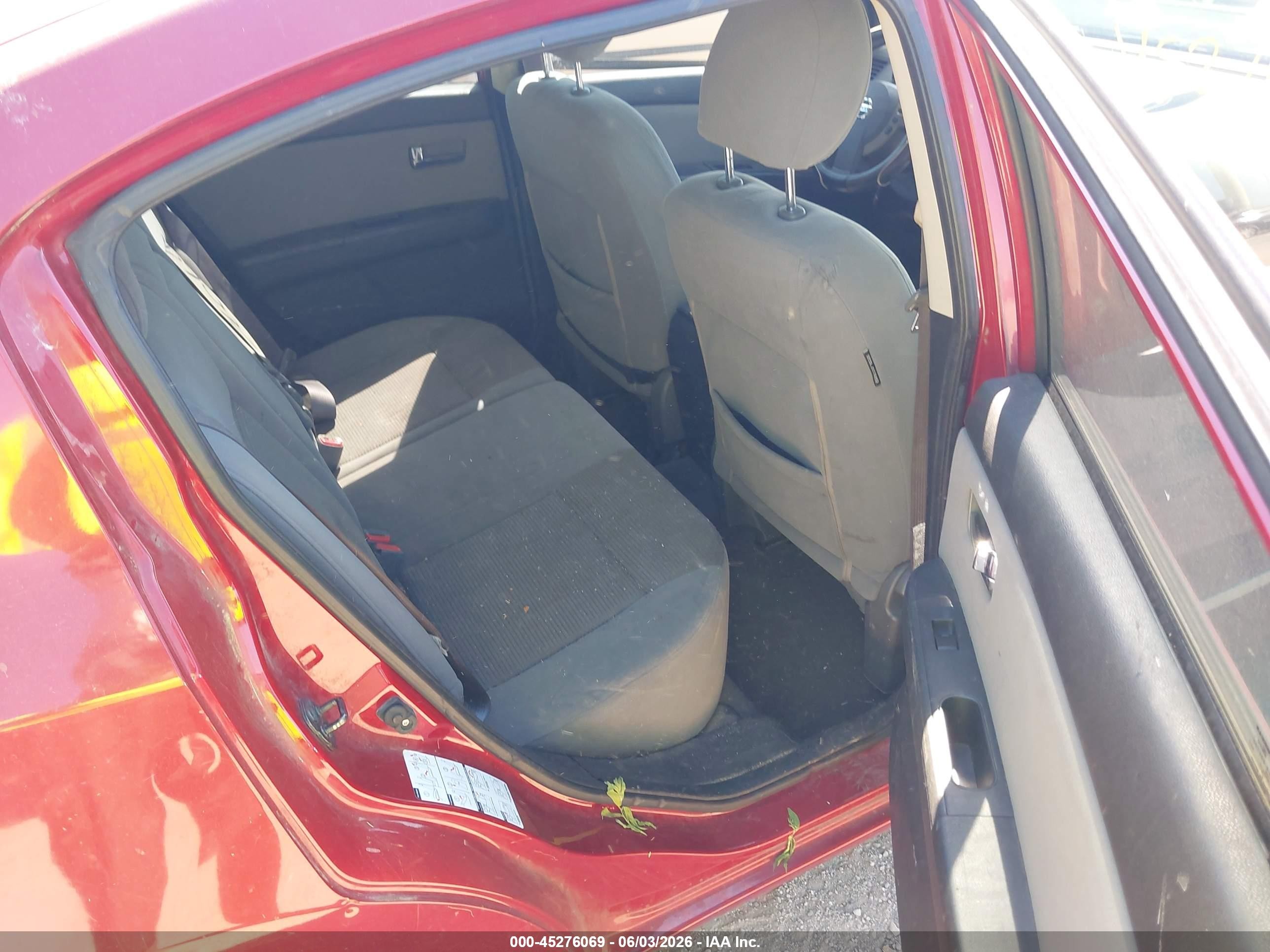 2010 Nissan Sentra 2.0s Red vin: 3N1AB6AP6AL671080