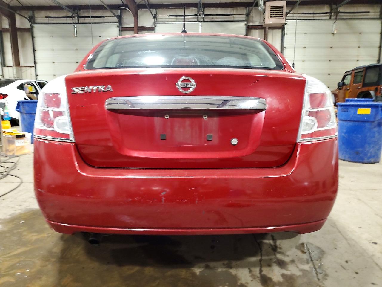 2010 Nissan Sentra 2.0 Red vin: 3N1AB6AP6AL672505