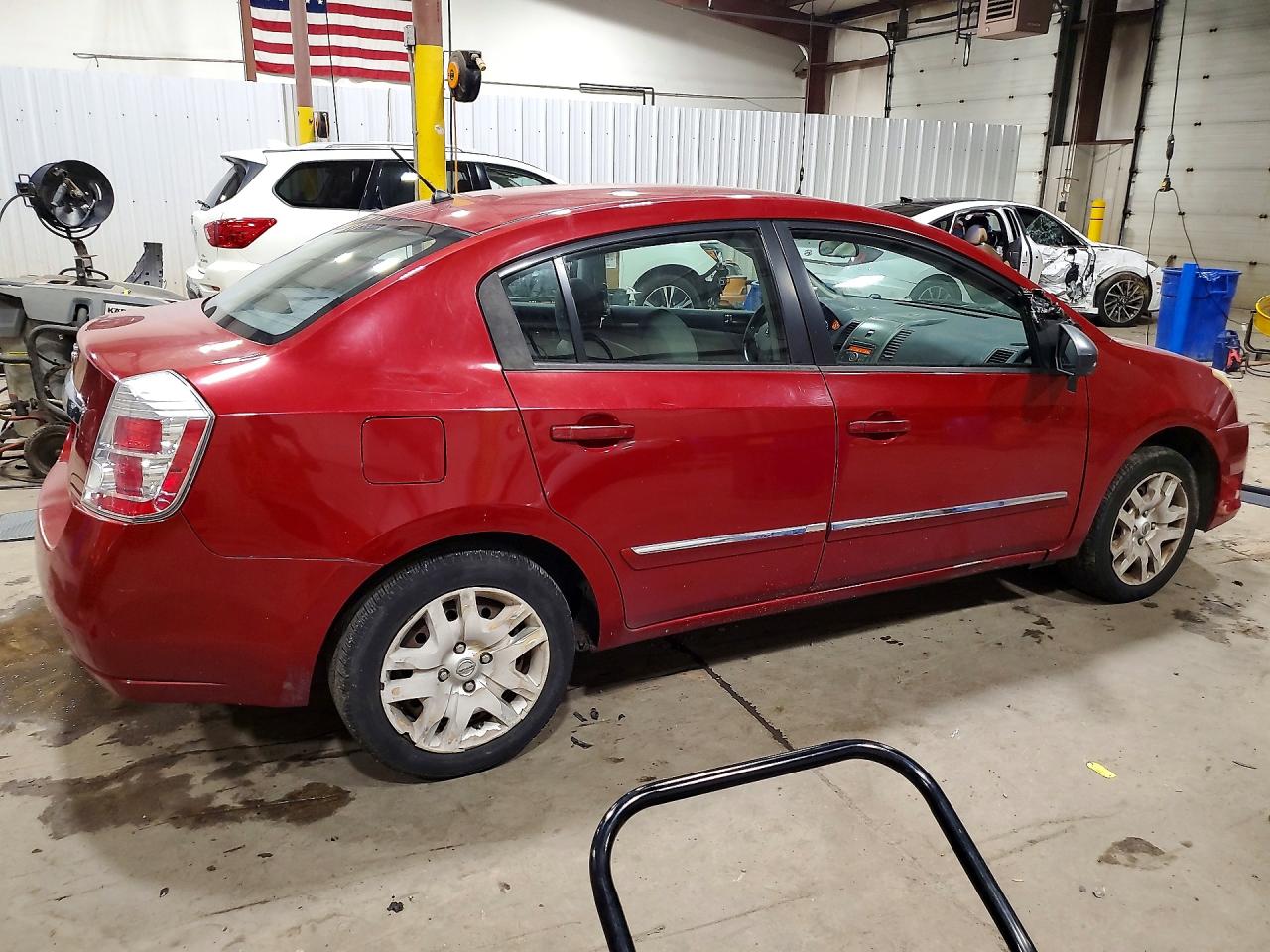 2010 Nissan Sentra 2.0 Red vin: 3N1AB6AP6AL672505