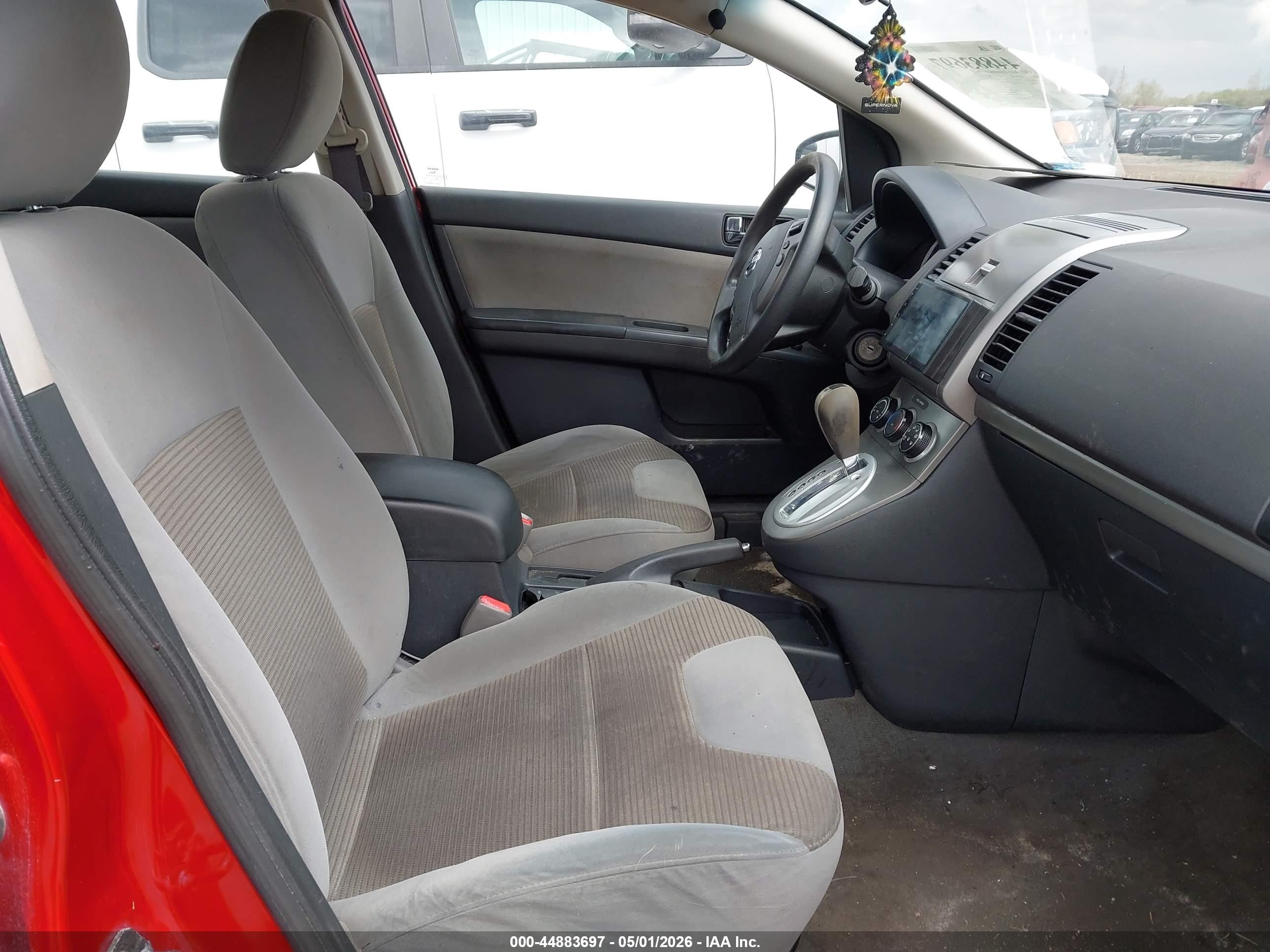 2010 Nissan Sentra 2.0sr Burgundy vin: 3N1AB6AP6AL703753