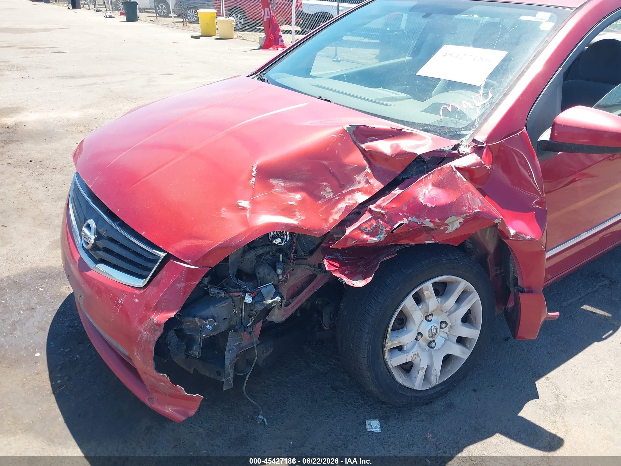 2011 Nissan Sentra 2.0s Red vin: 3N1AB6AP6BL604609