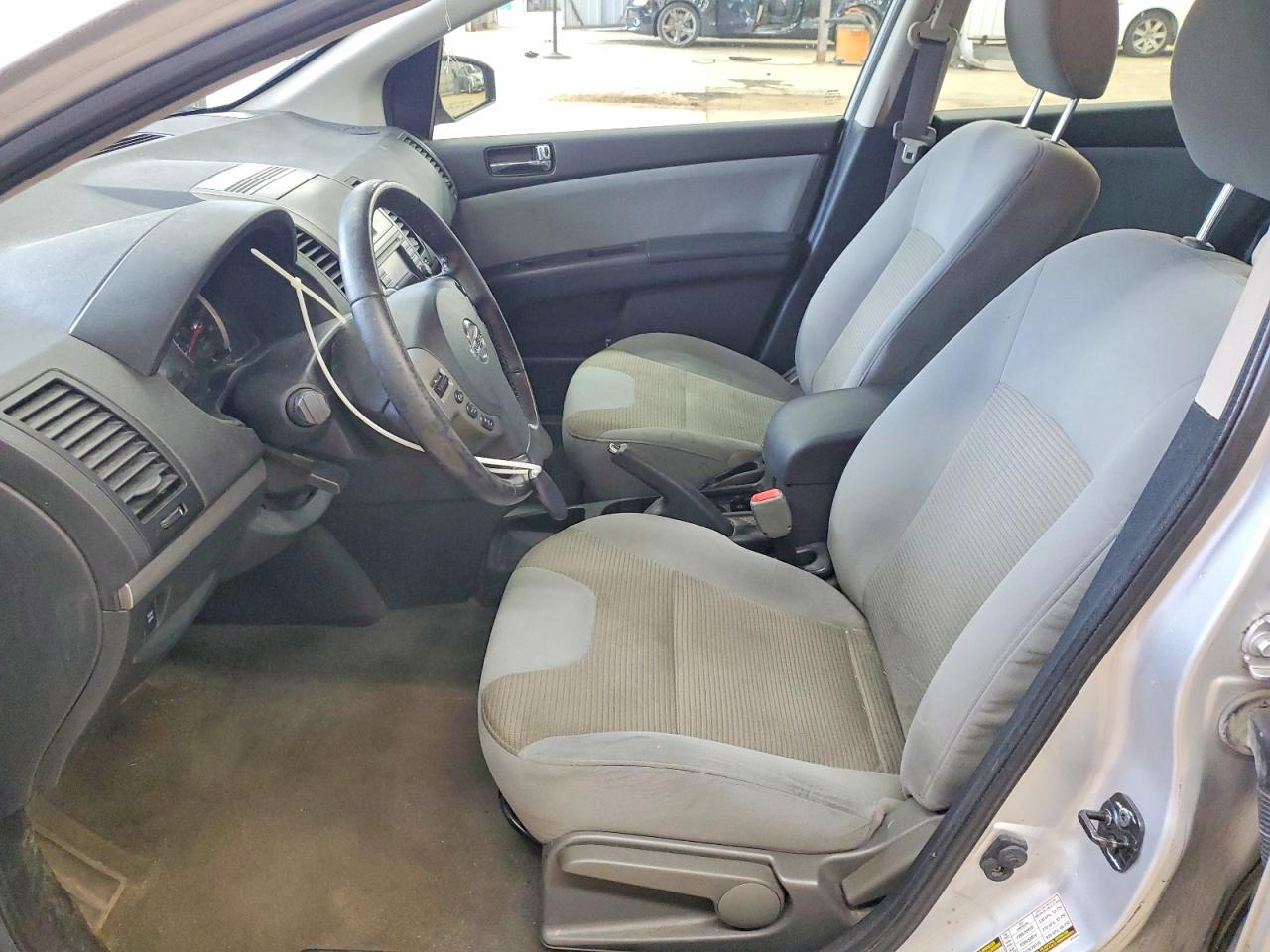2011 Nissan Sentra 2.0 Silver vin: 3N1AB6AP6BL622799