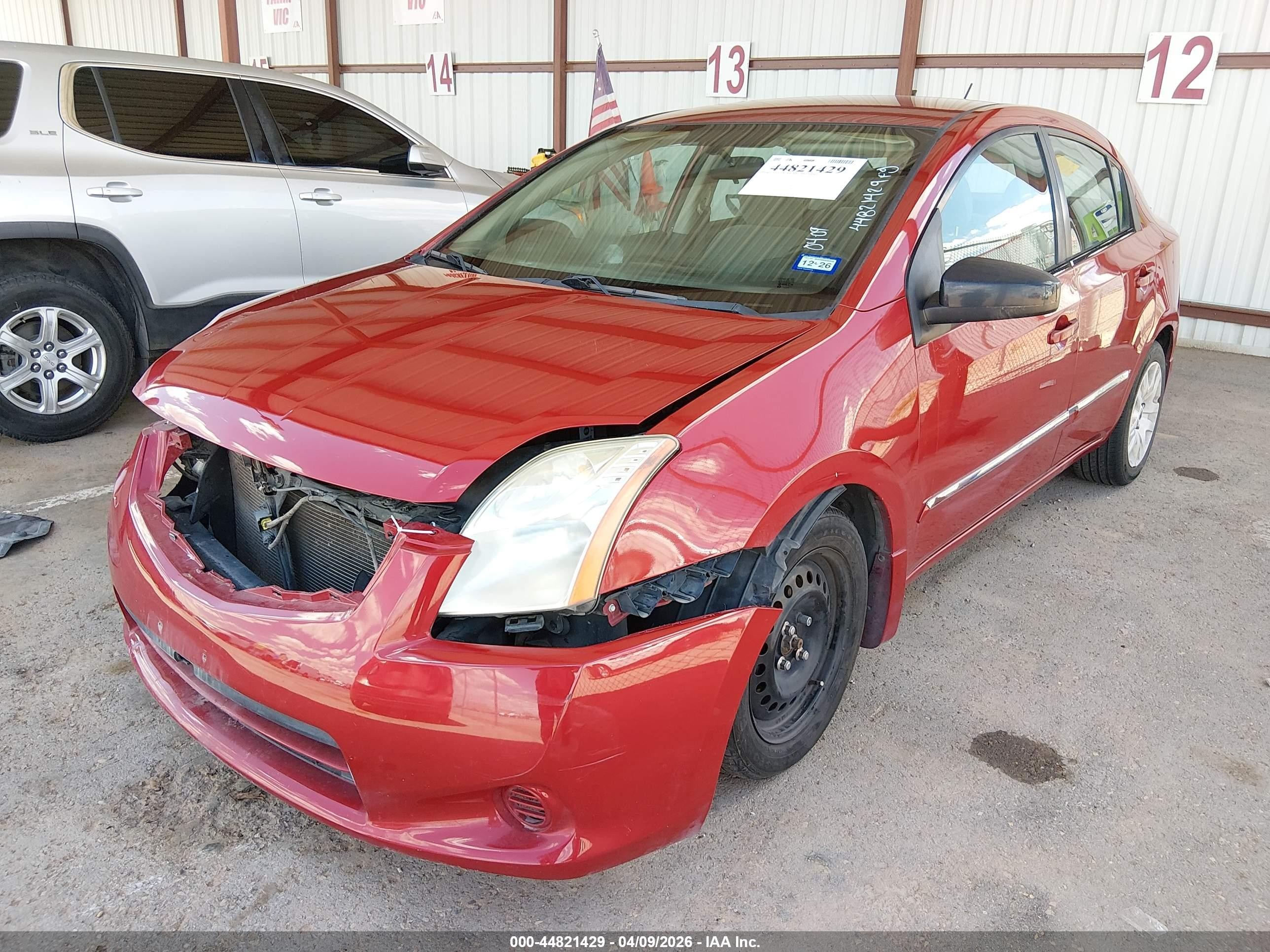 2011 Nissan Sentra 2.0s Красный vin: 3N1AB6AP6BL654068
