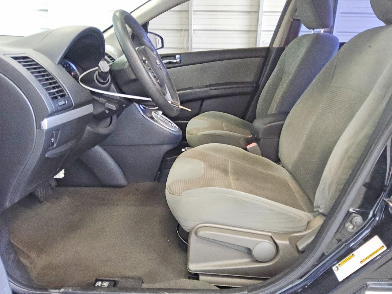 2011 Nissan Sentra 2.0 Black vin: 3N1AB6AP6BL656984
