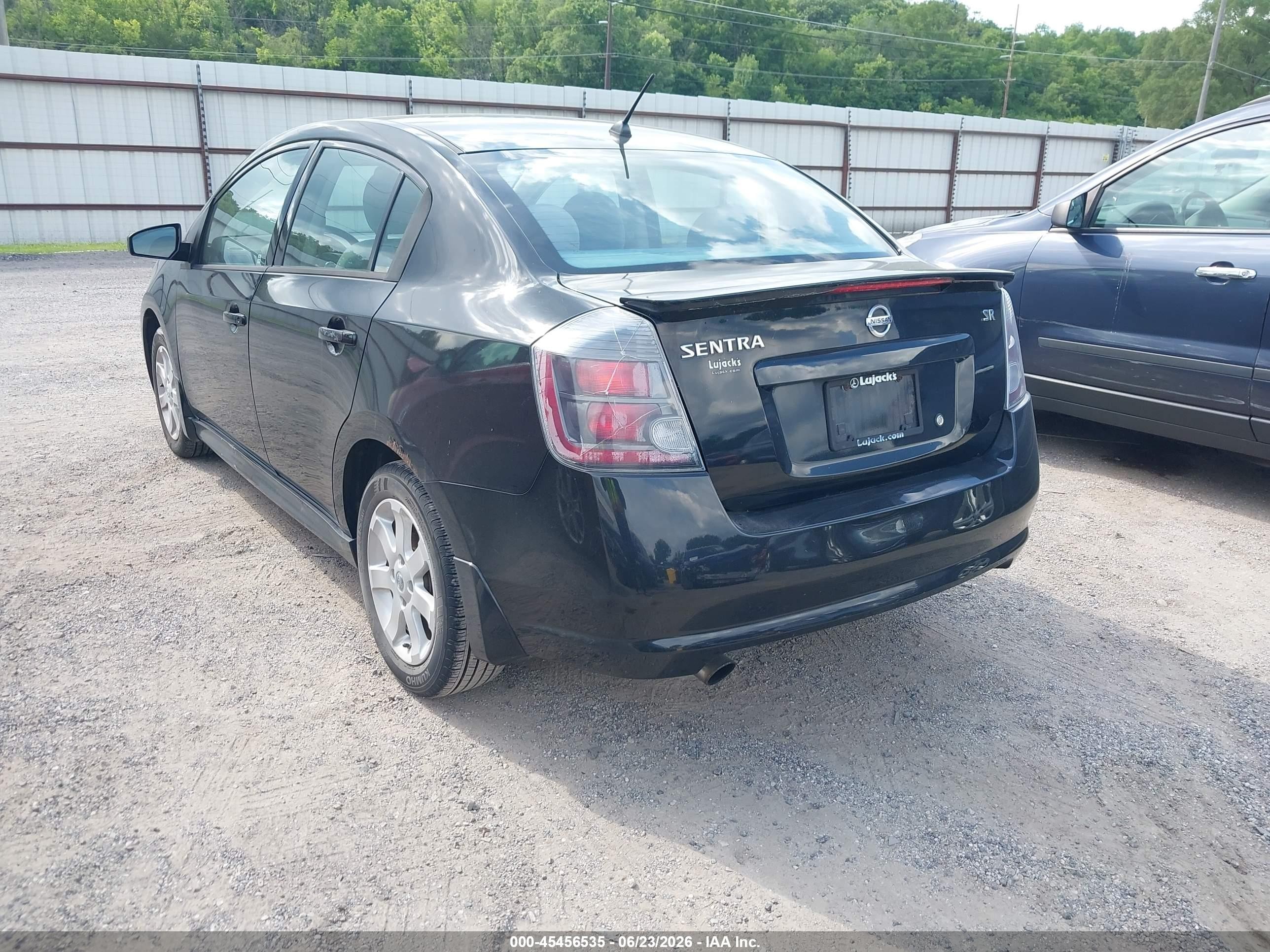 2011 Nissan Sentra 2.0sr Черный vin: 3N1AB6AP6BL691623