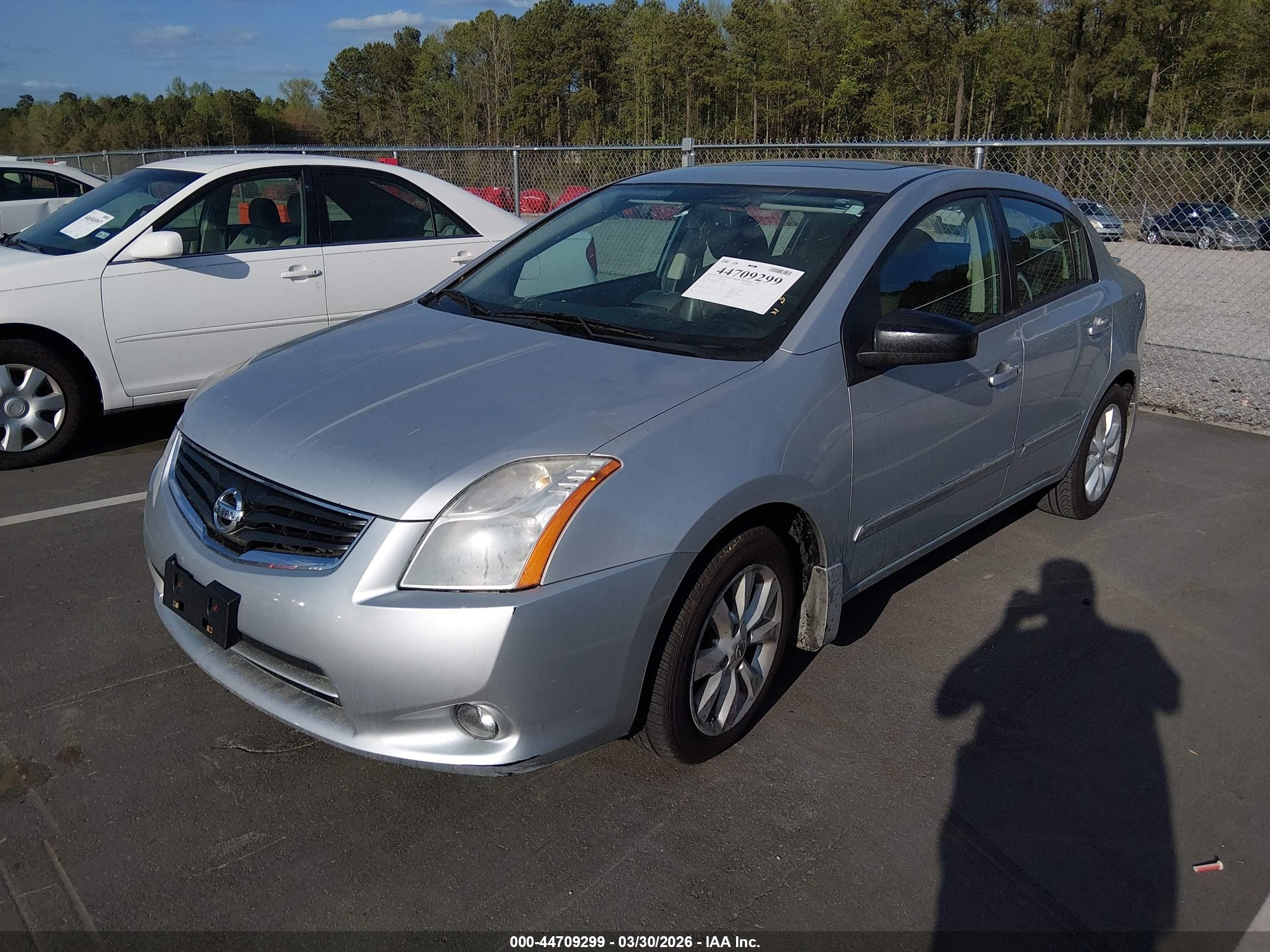2011 Nissan Sentra 2.0sl Серебряный vin: 3N1AB6AP6BL697499