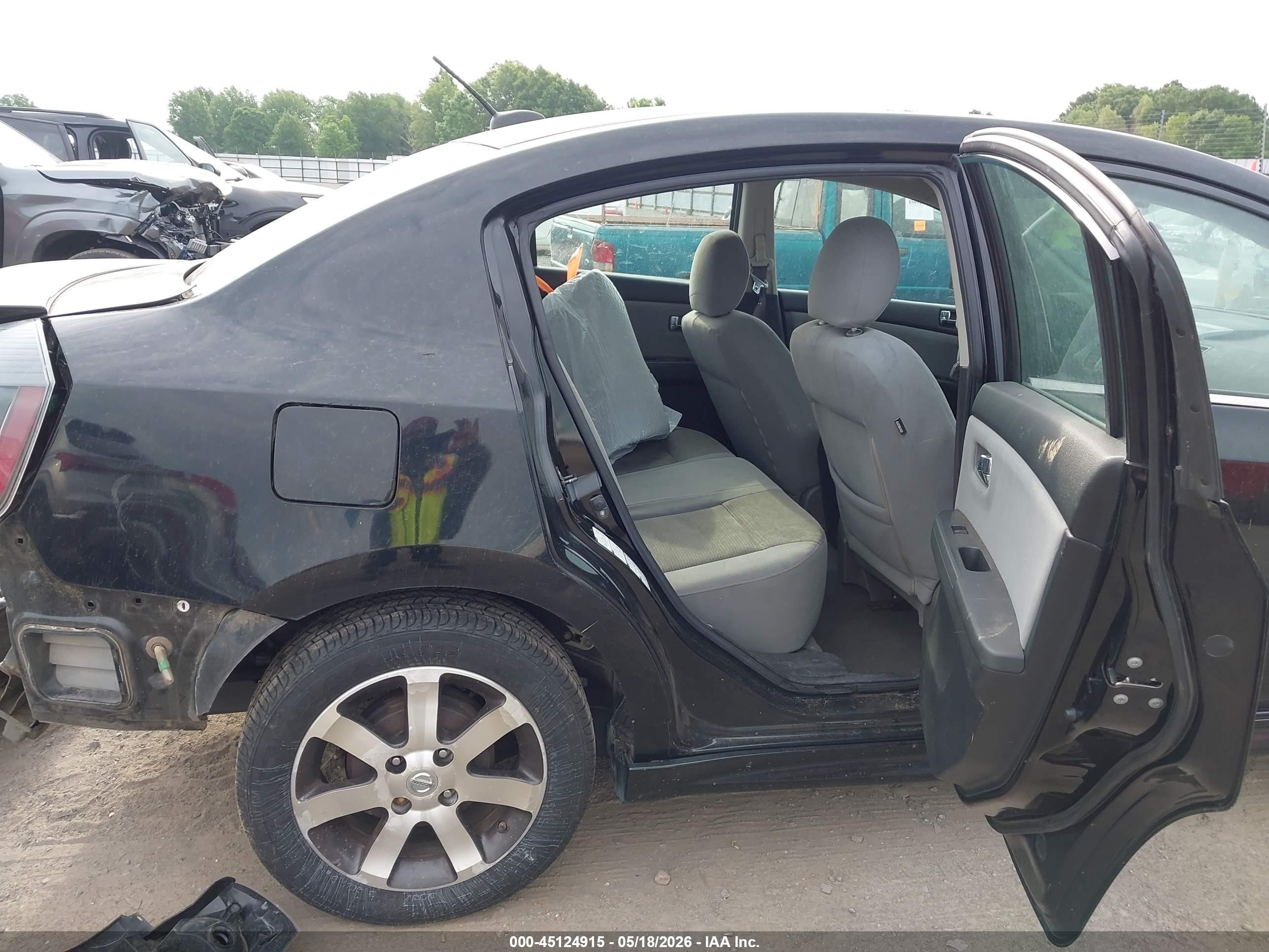 2011 Nissan Sentra 2.0sr Черный vin: 3N1AB6AP6BL729268