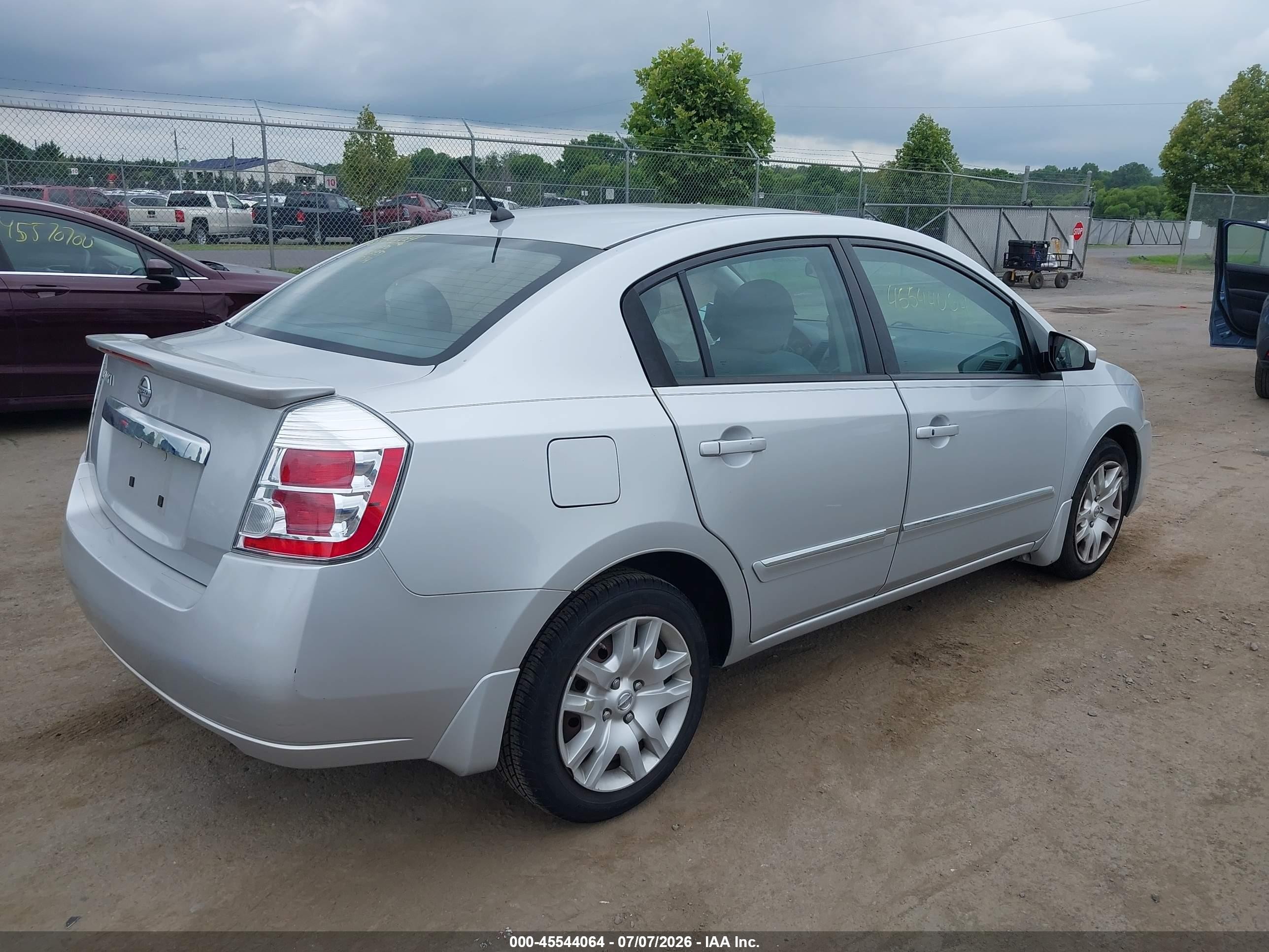 2012 Nissan Sentra 2.0 S Silver vin: 3N1AB6AP6CL617734