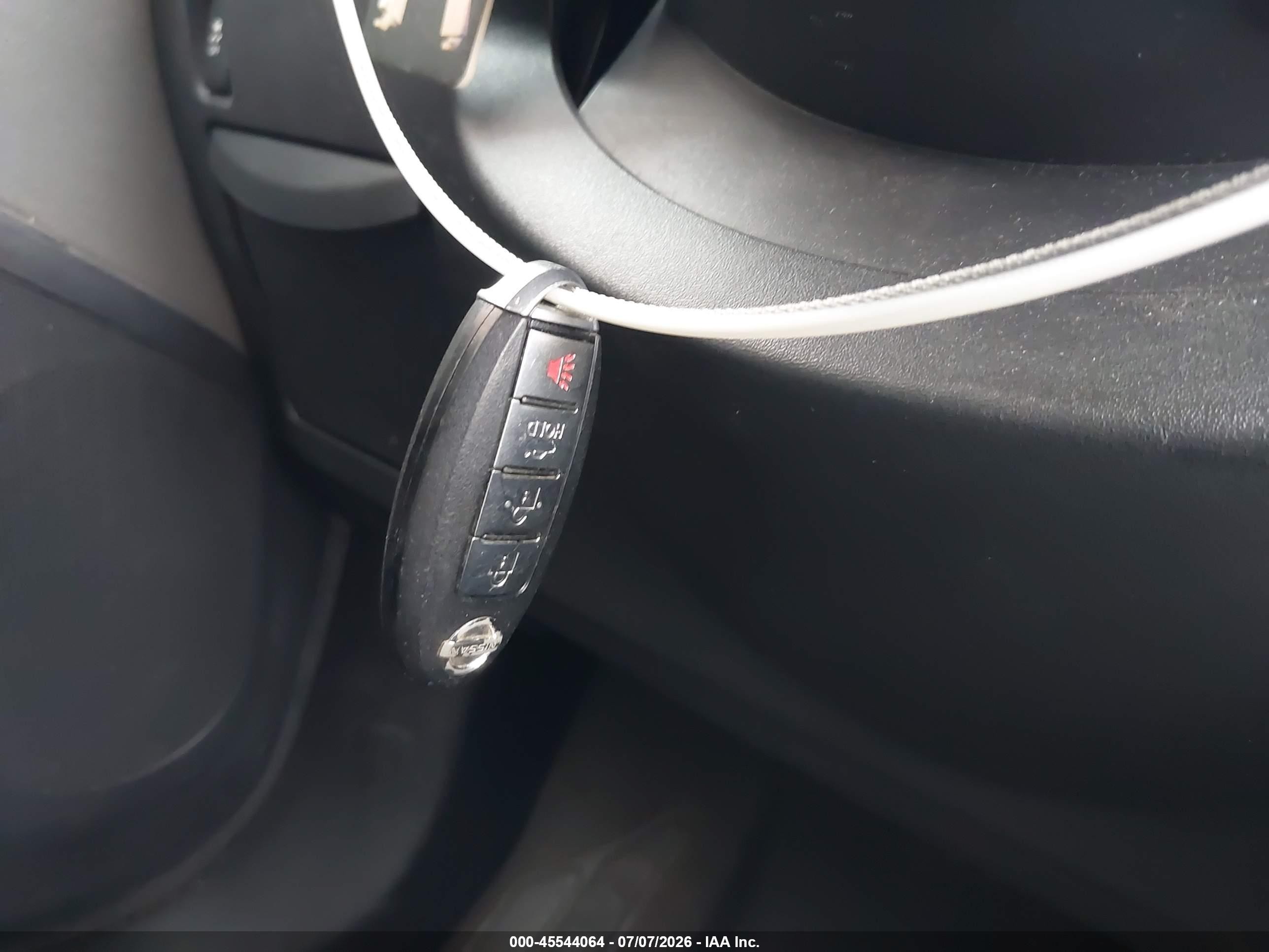 2012 Nissan Sentra 2.0 S Silver vin: 3N1AB6AP6CL617734