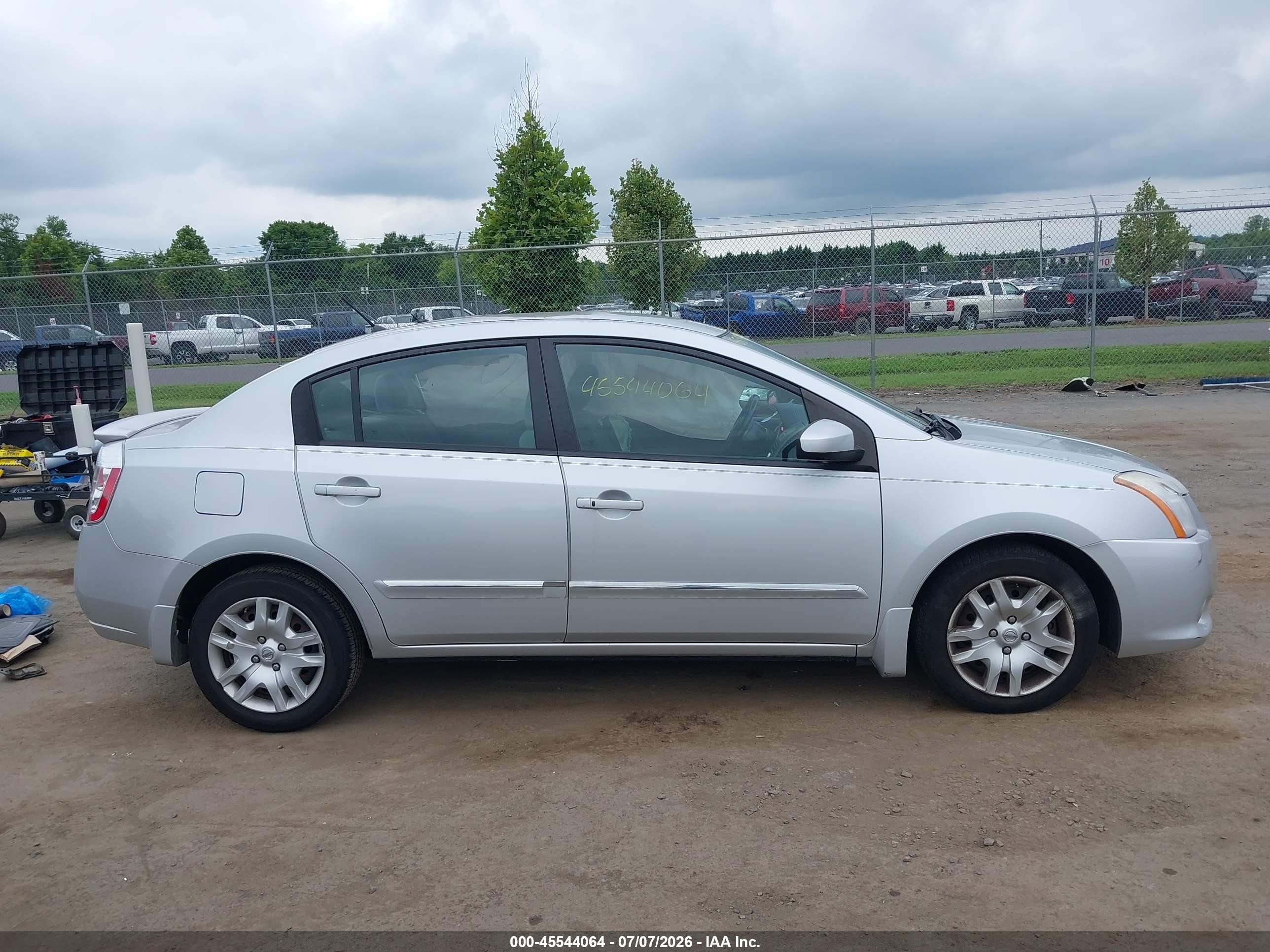2012 Nissan Sentra 2.0 S Silver vin: 3N1AB6AP6CL617734