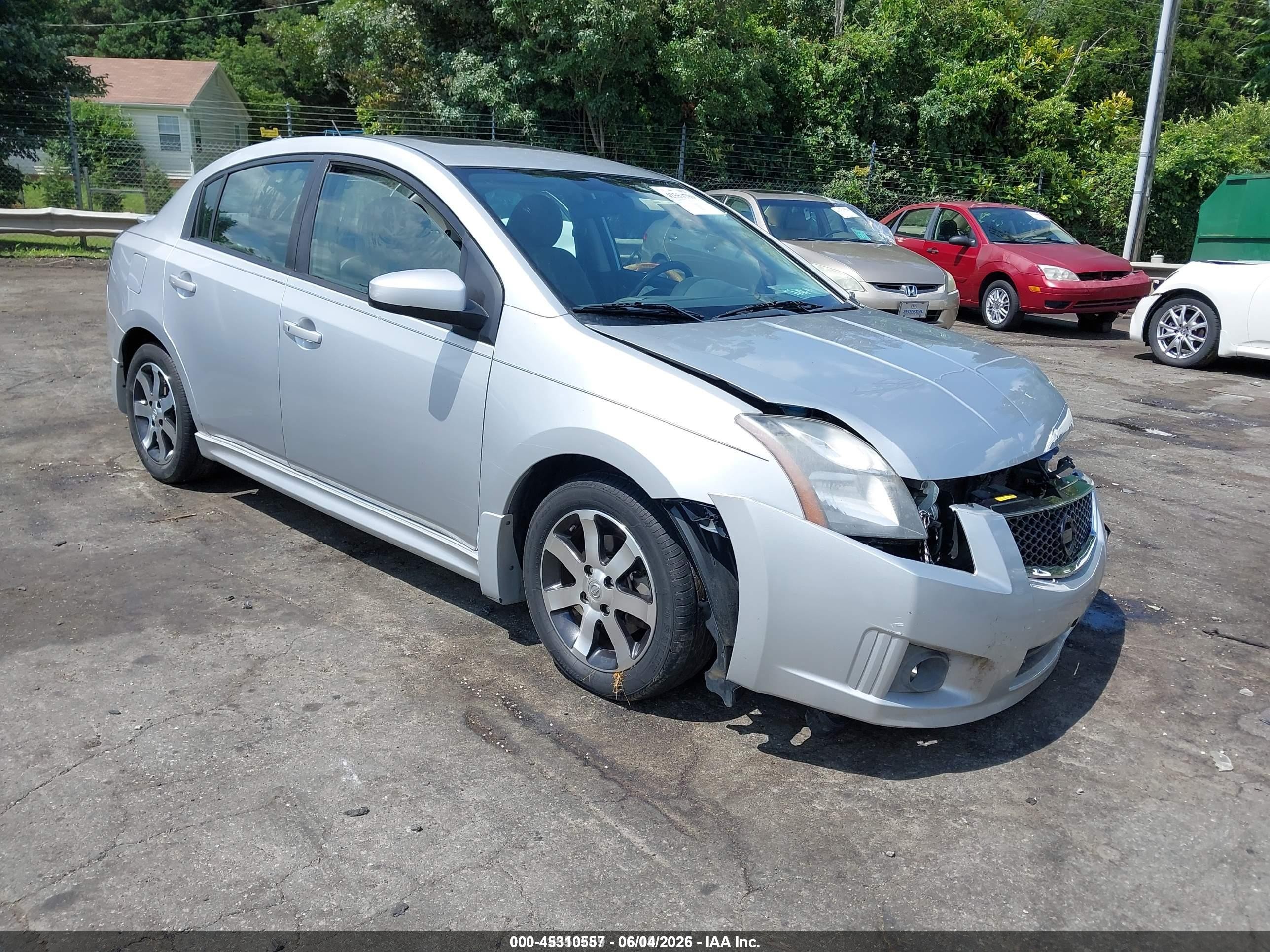 2012 Nissan Sentra 2.0 Sr Серебряный vin: 3N1AB6AP6CL697388