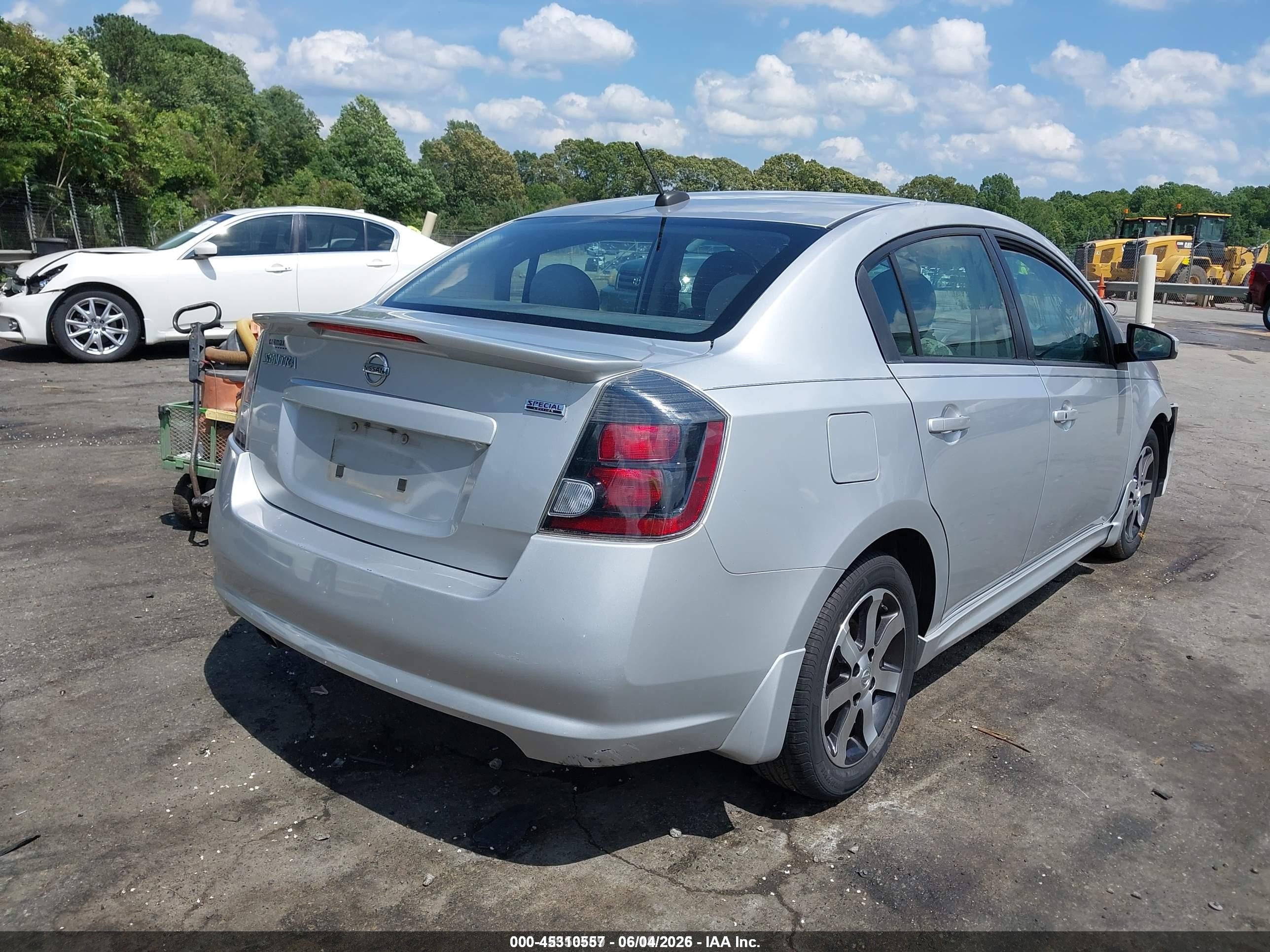2012 Nissan Sentra 2.0 Sr Silver vin: 3N1AB6AP6CL697388