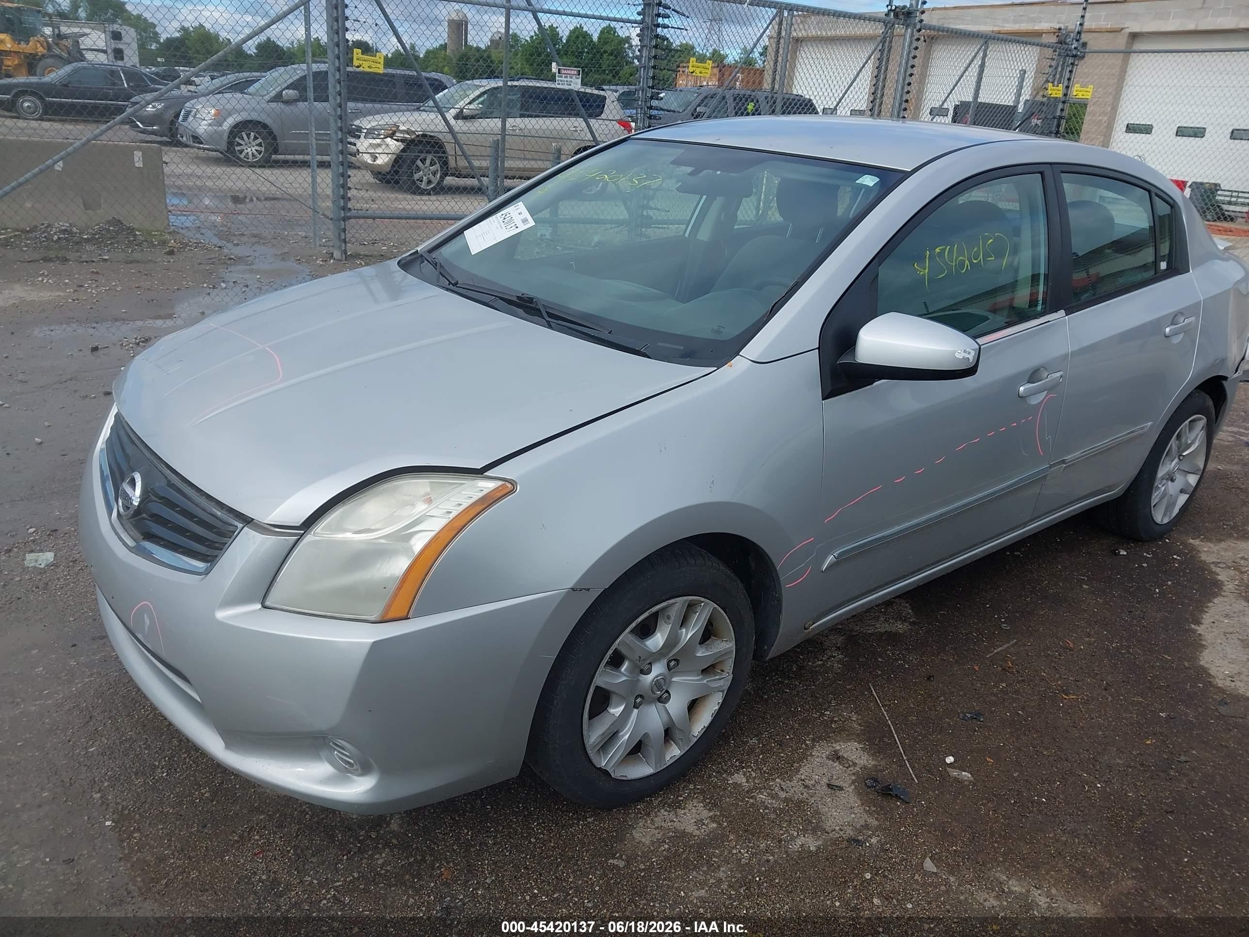 2012 Nissan Sentra 2.0 S Silver vin: 3N1AB6AP6CL735945