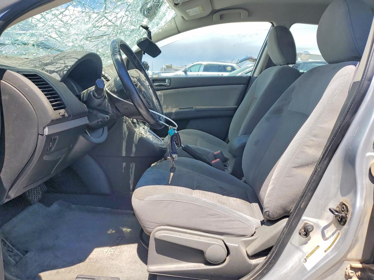 2012 Nissan Sentra 2.0 4dr Silver vin: 3N1AB6AP6CL749117