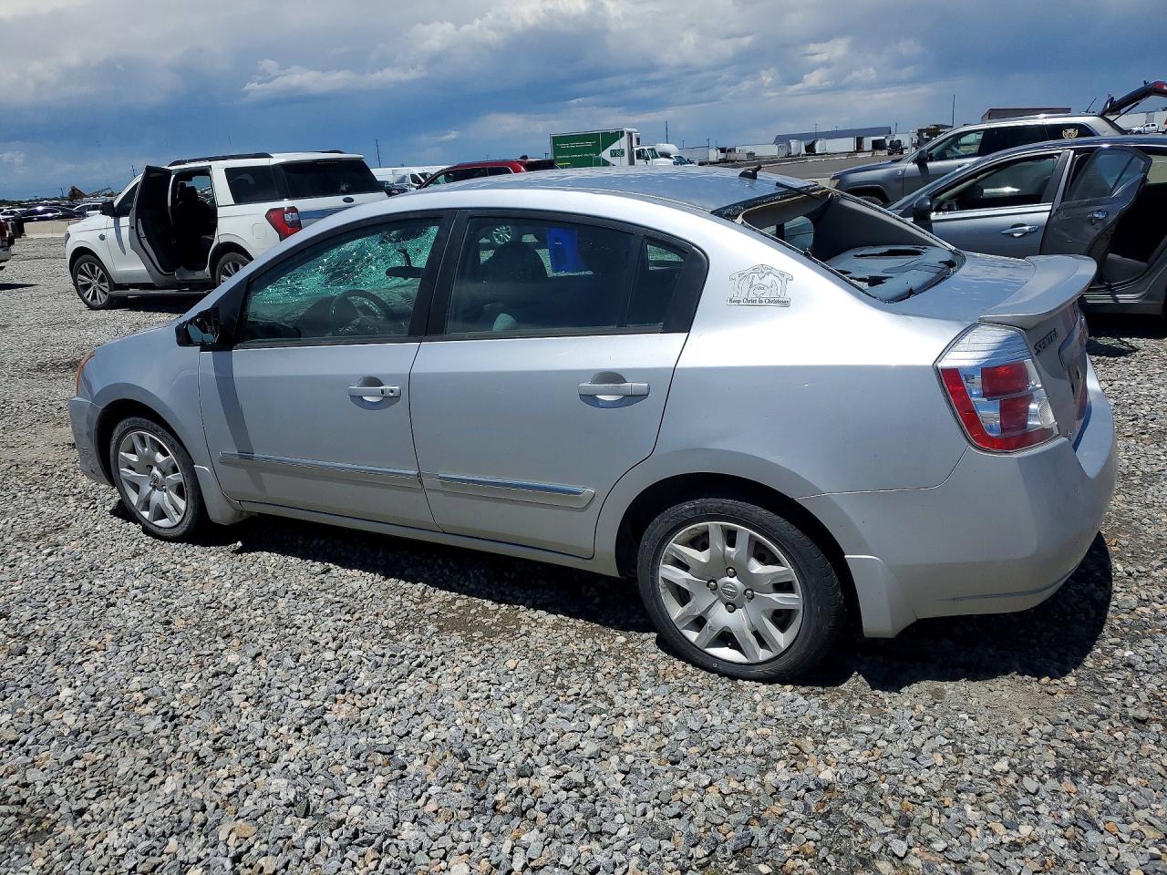 2012 Nissan Sentra 2.0 4dr Silver vin: 3N1AB6AP6CL749117