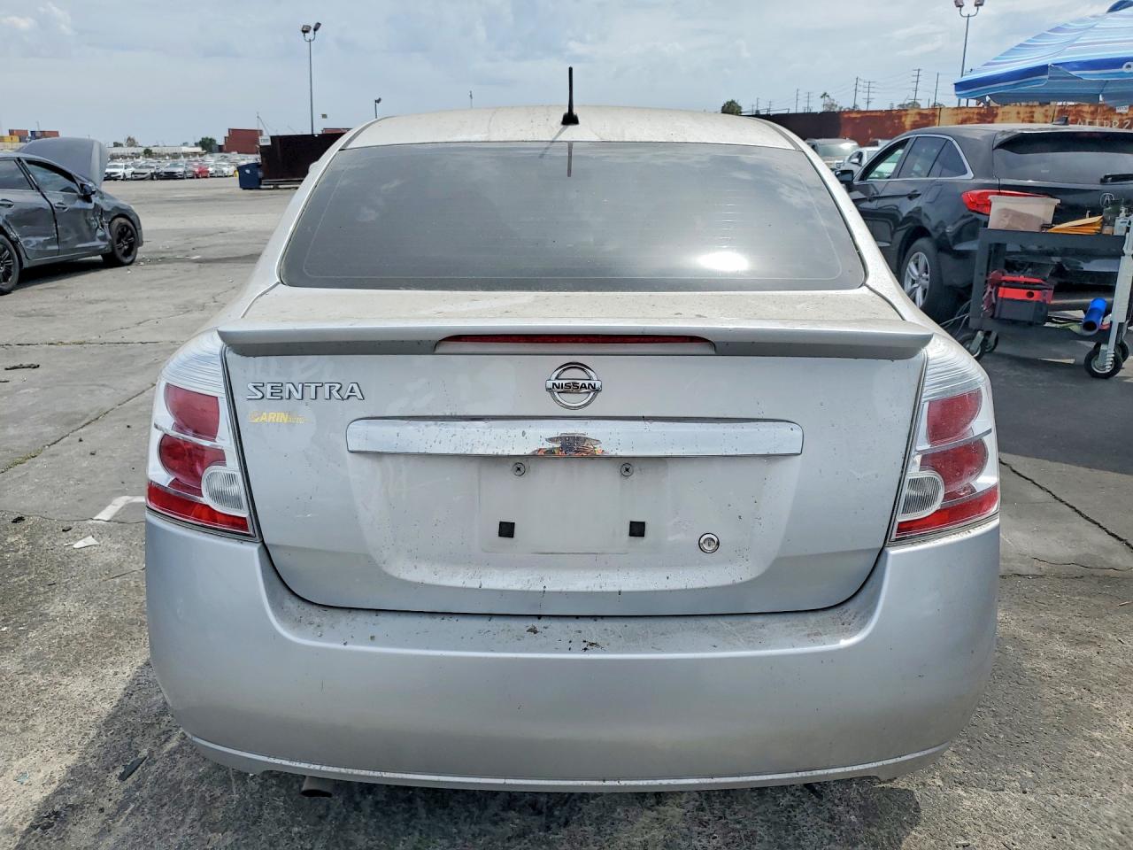 2012 Nissan Sentra 2.0 Silver vin: 3N1AB6AP6CL750879