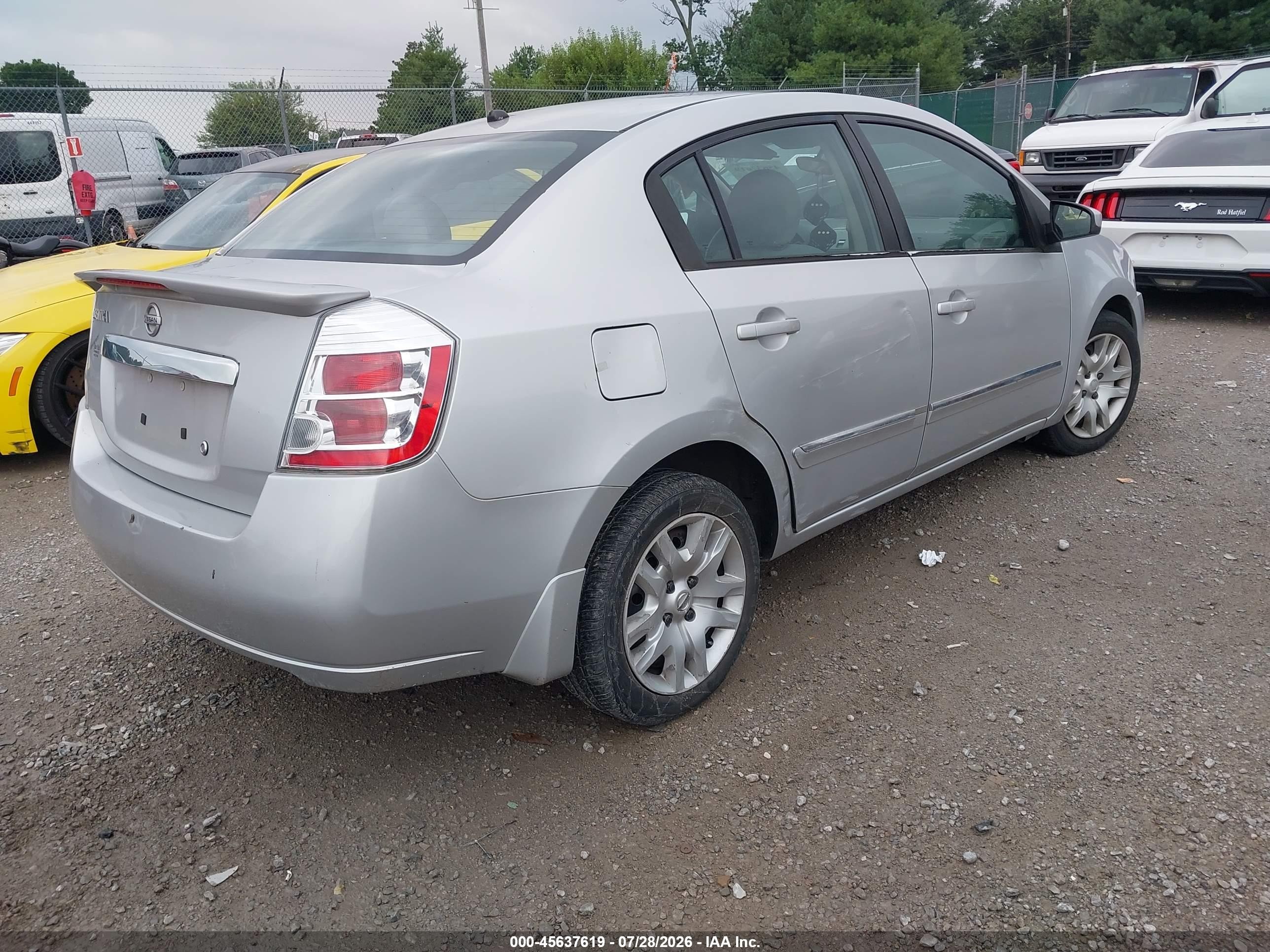 2012 Nissan Sentra 2.0 S Silver vin: 3N1AB6AP6CL755807