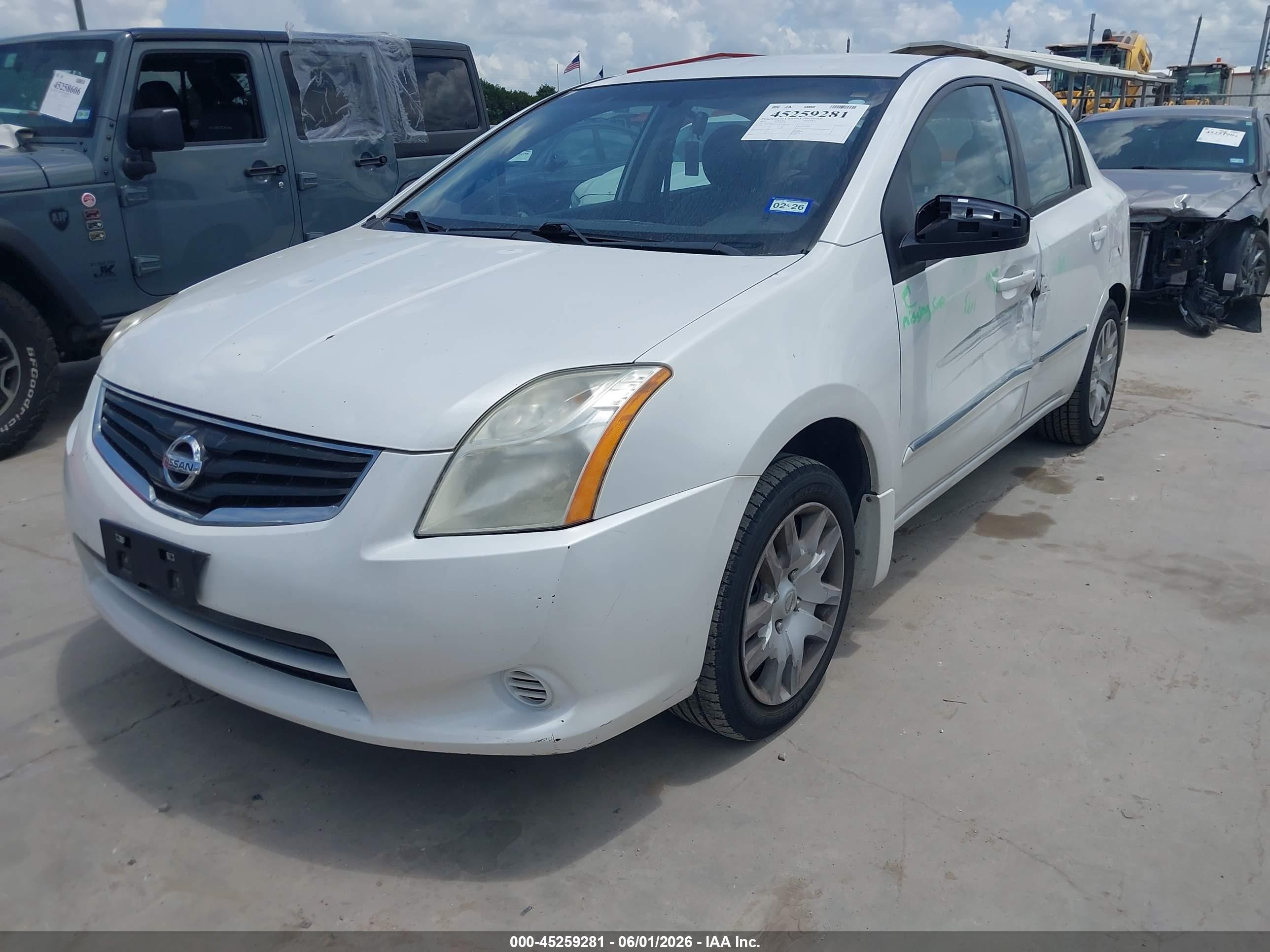 2012 Nissan Sentra 2.0 S White vin: 3N1AB6AP6CL758271