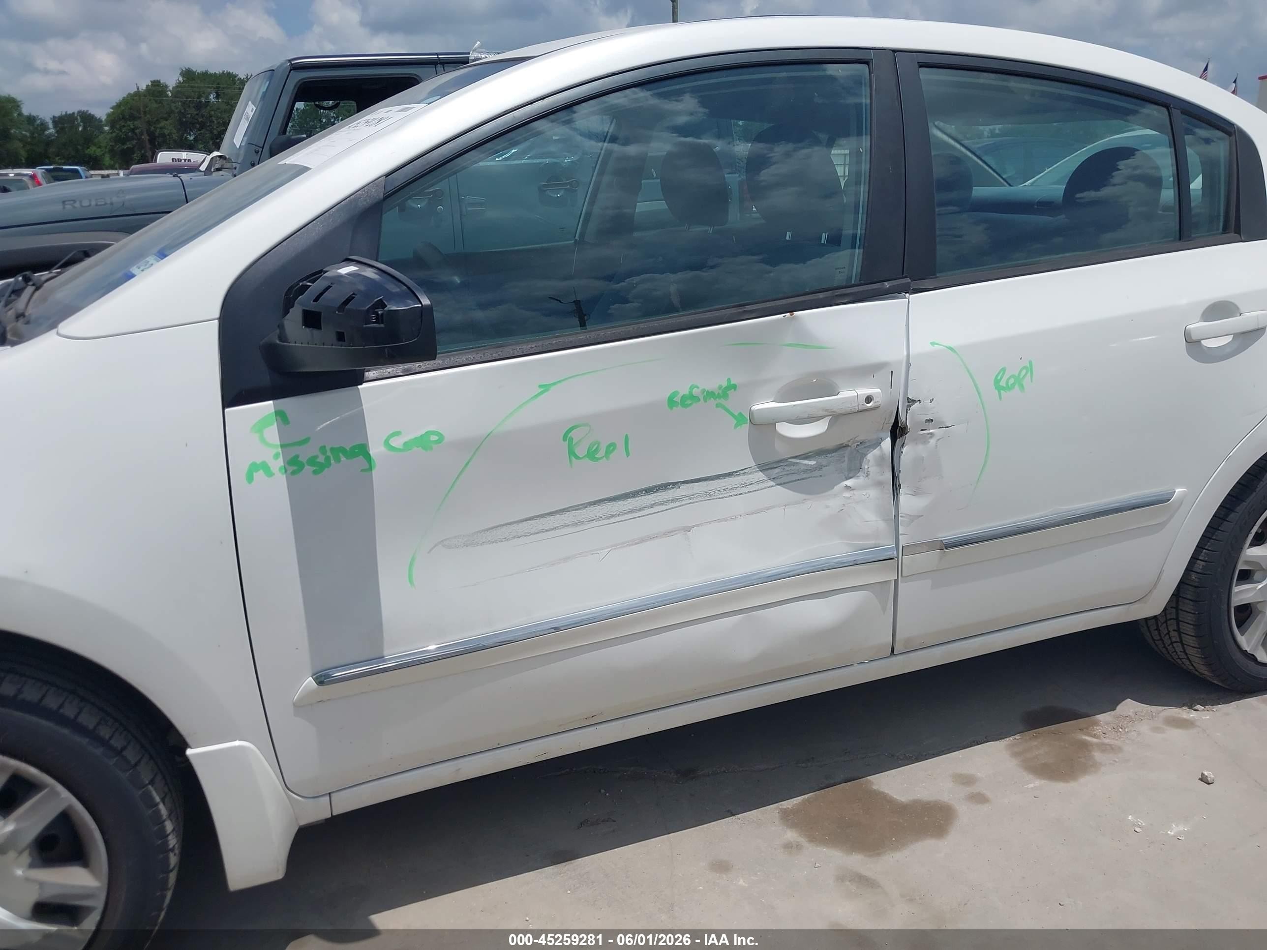 2012 Nissan Sentra 2.0 S White vin: 3N1AB6AP6CL758271