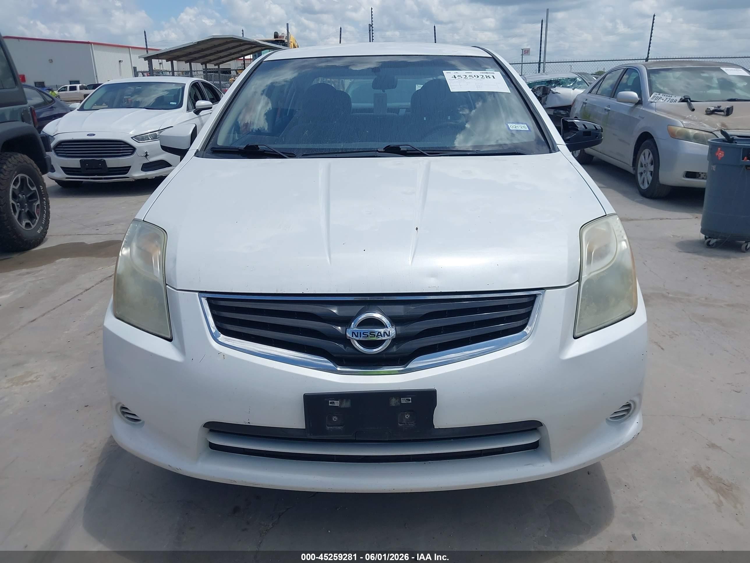 2012 Nissan Sentra 2.0 S White vin: 3N1AB6AP6CL758271
