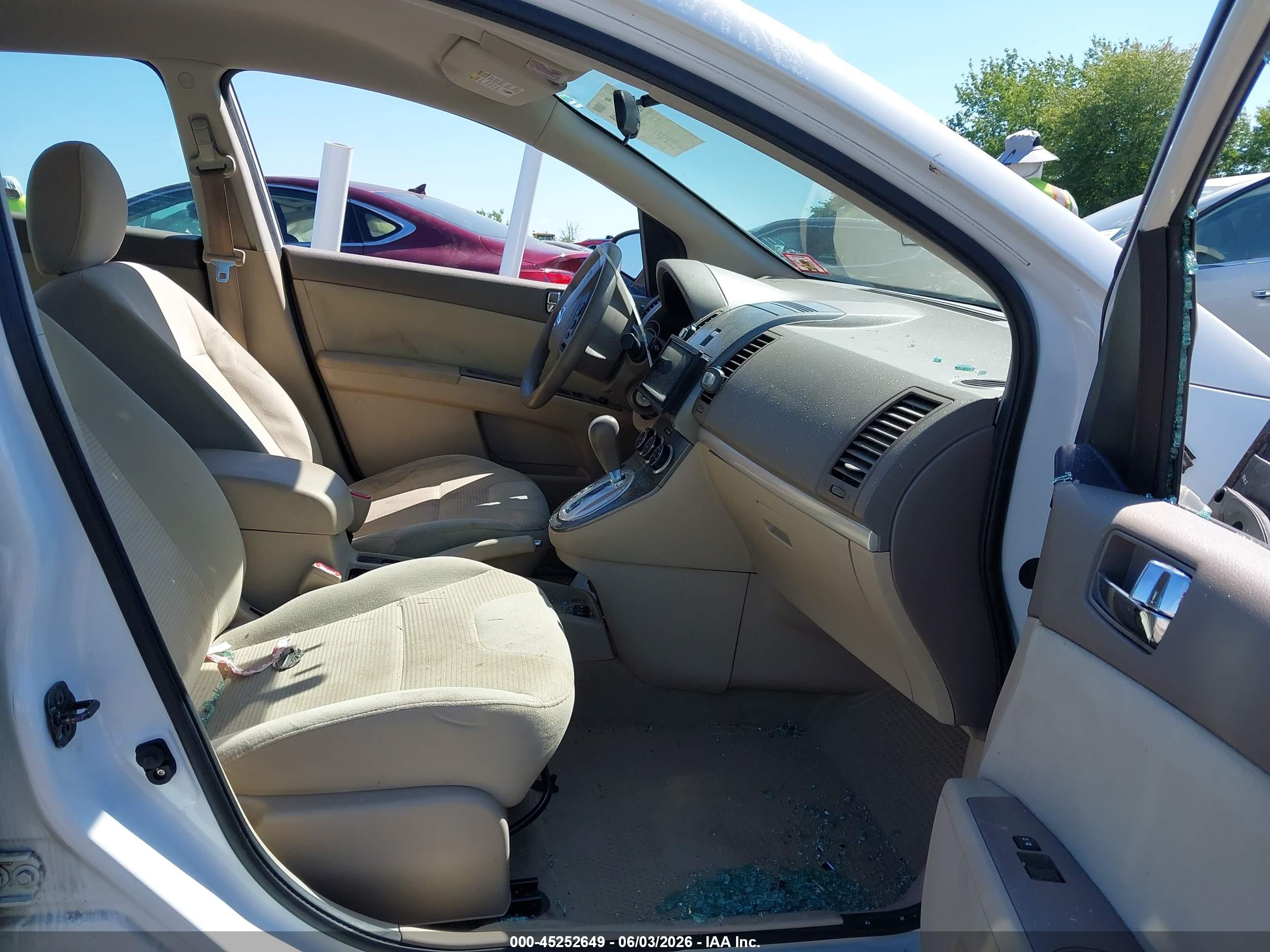 2012 Nissan Sentra 2.0 S White vin: 3N1AB6AP6CL782456