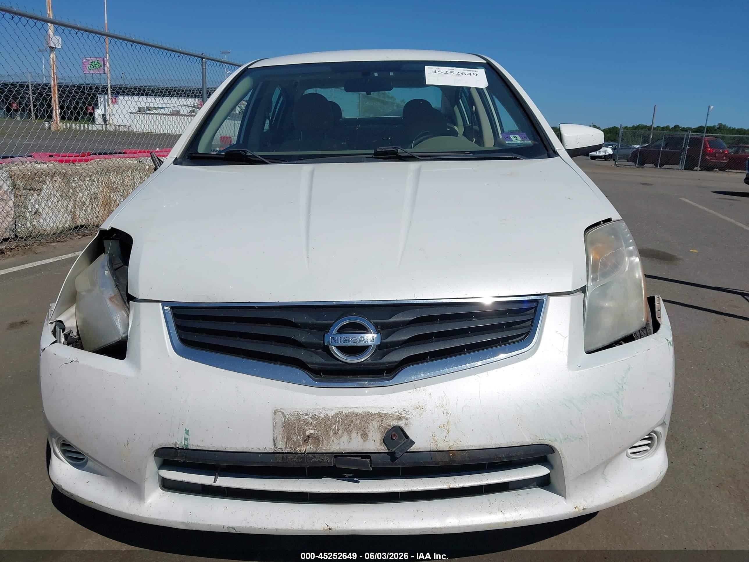 2012 Nissan Sentra 2.0 S White vin: 3N1AB6AP6CL782456