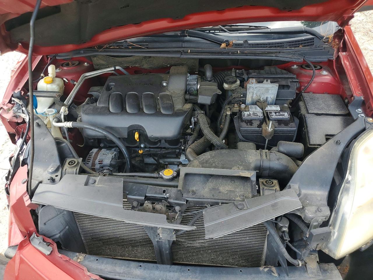 2010 Nissan Sentra 2.0 Red vin: 3N1AB6AP7AL616461