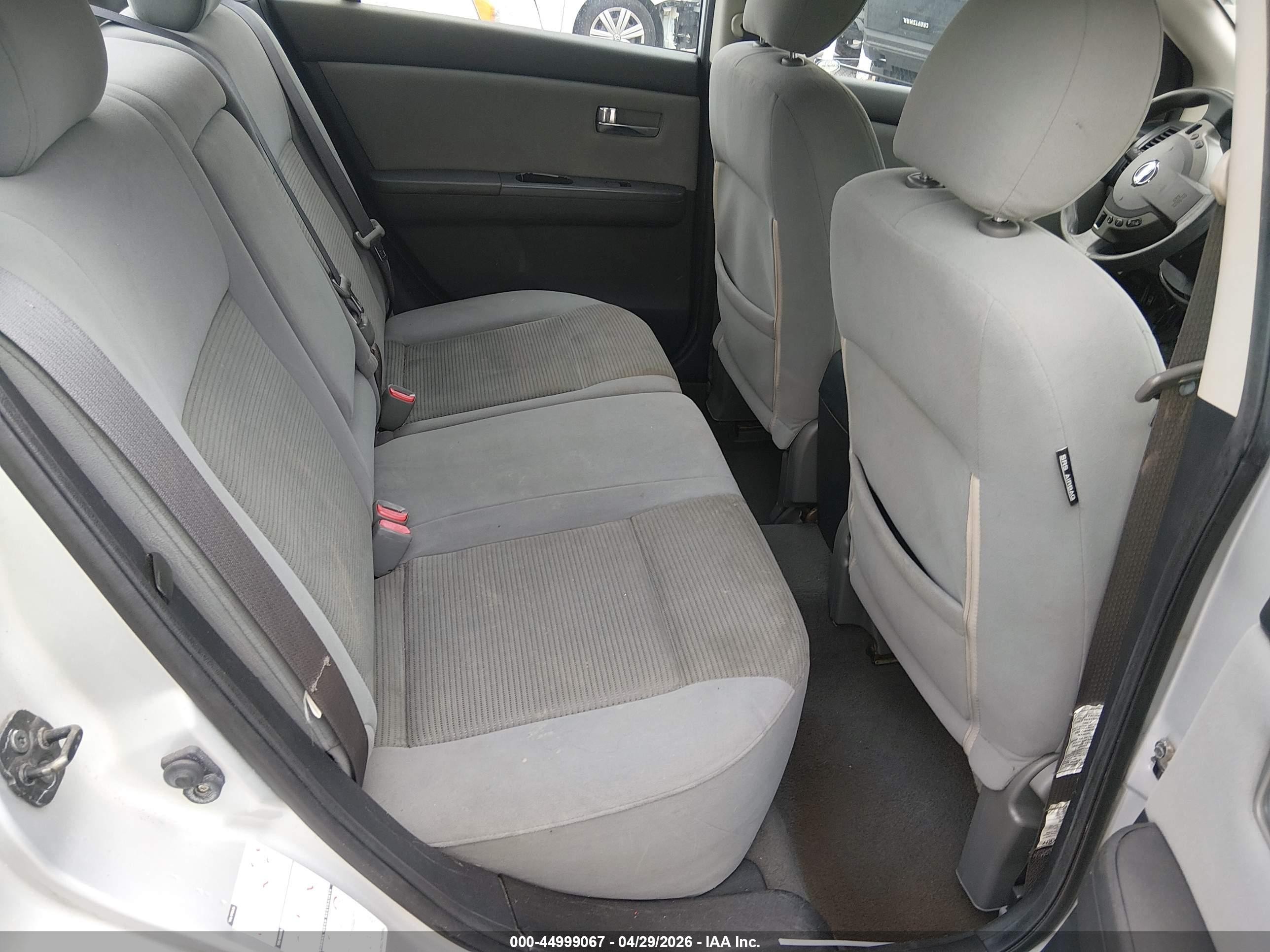 2010 Nissan Sentra 2.0s Silver vin: 3N1AB6AP7AL641456