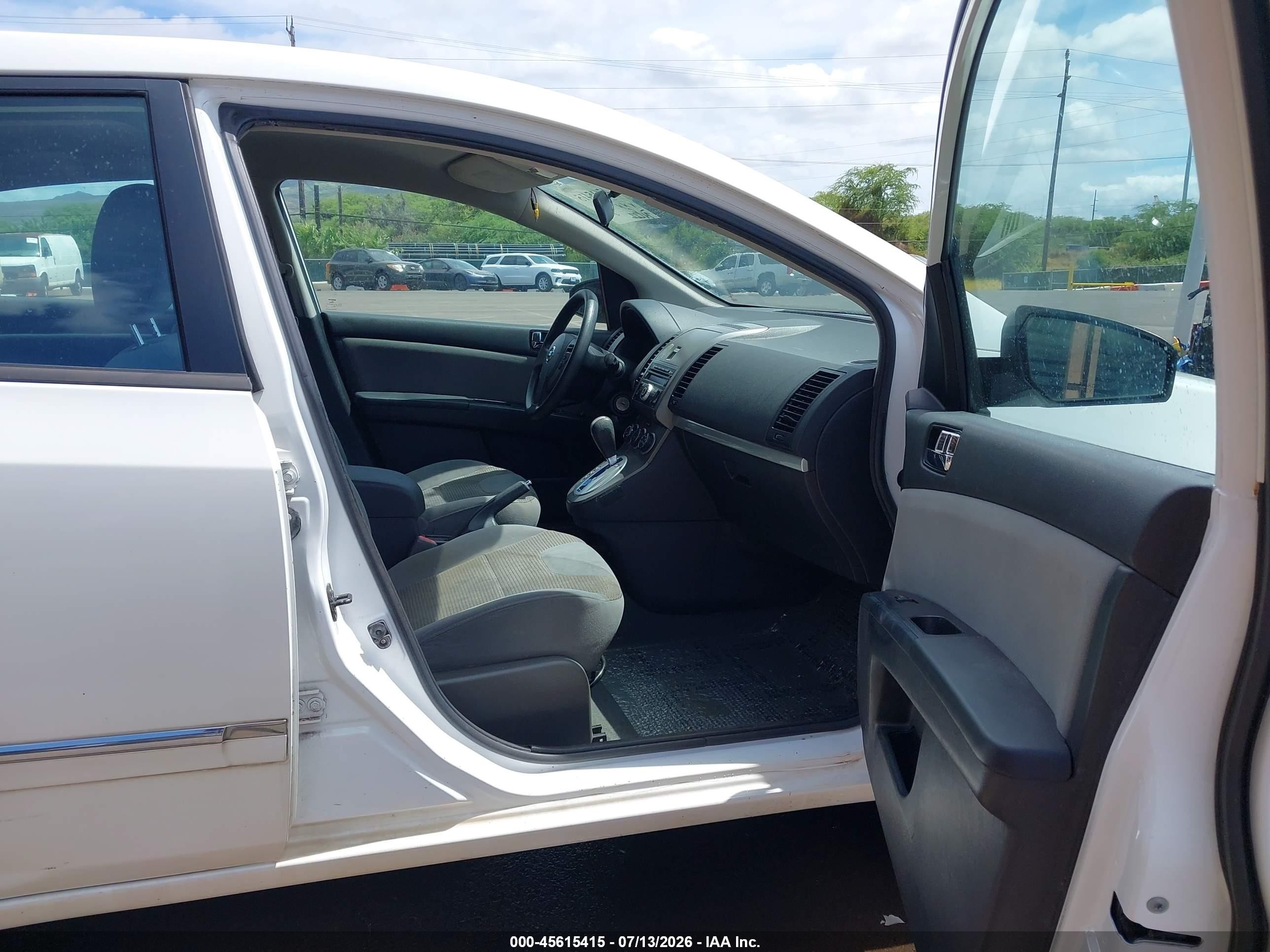 2010 Nissan Sentra 2.0s White vin: 3N1AB6AP7AL729651