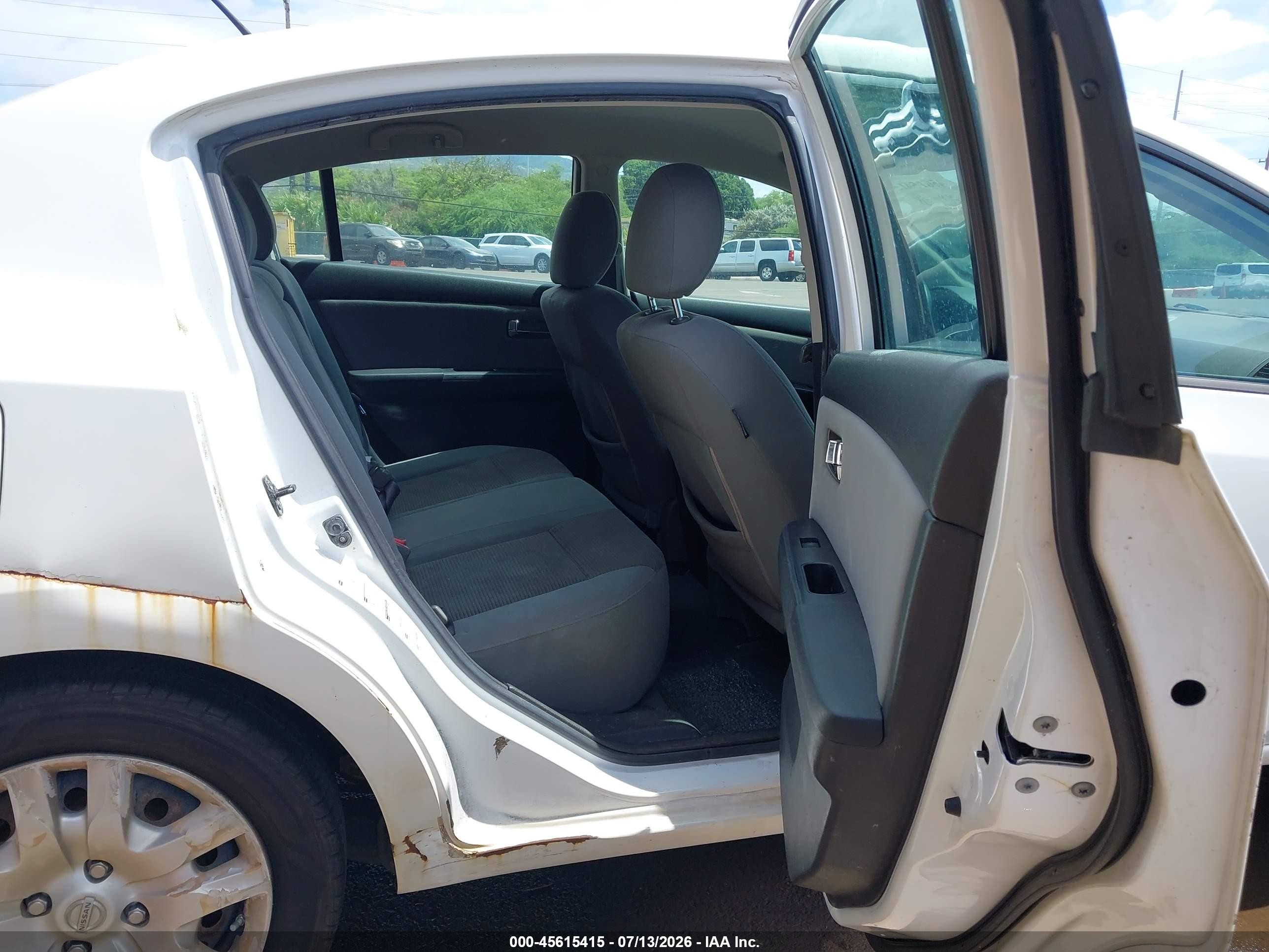 2010 Nissan Sentra 2.0s White vin: 3N1AB6AP7AL729651