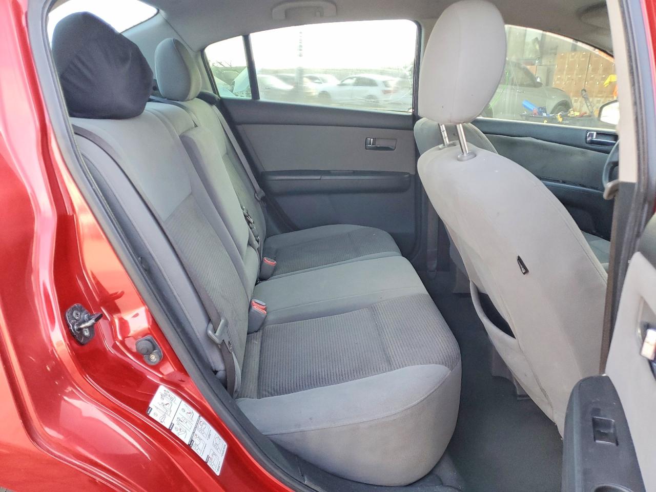 2011 Nissan Sentra 2.0 Red vin: 3N1AB6AP7BL605221